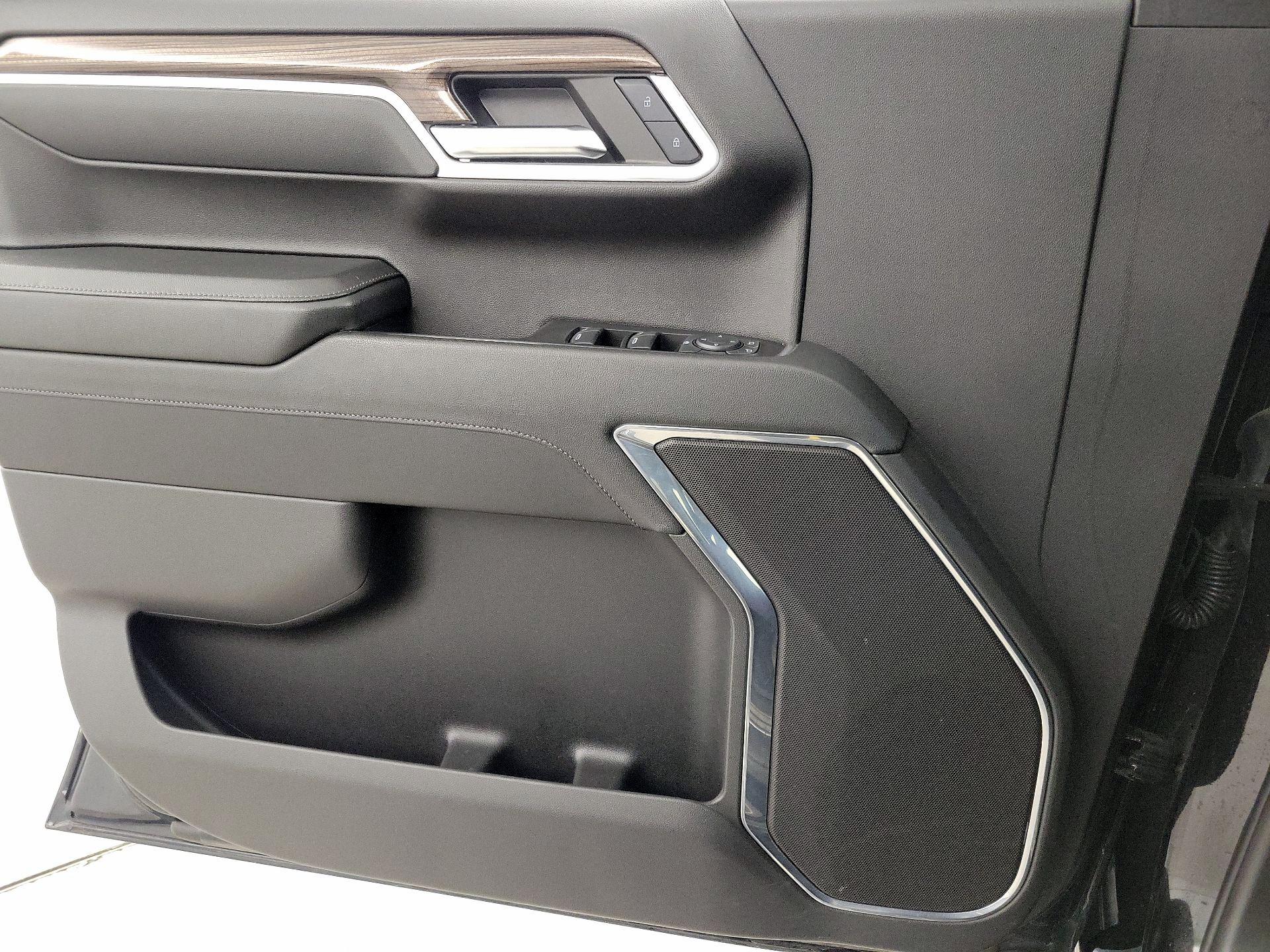 Thumbnail: 2024 Chevrolet Silverado 1500 - 12