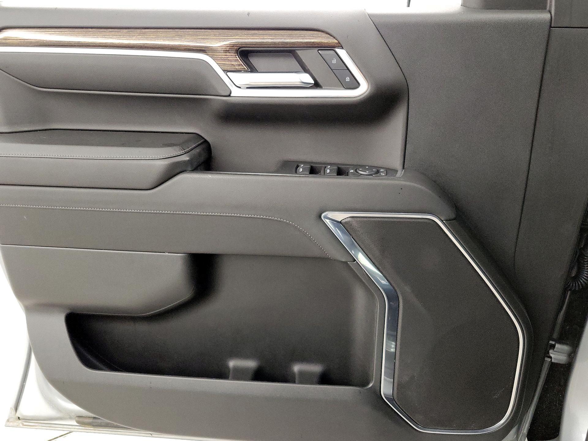 Thumbnail: 2023 GMC Sierra 1500 - 12