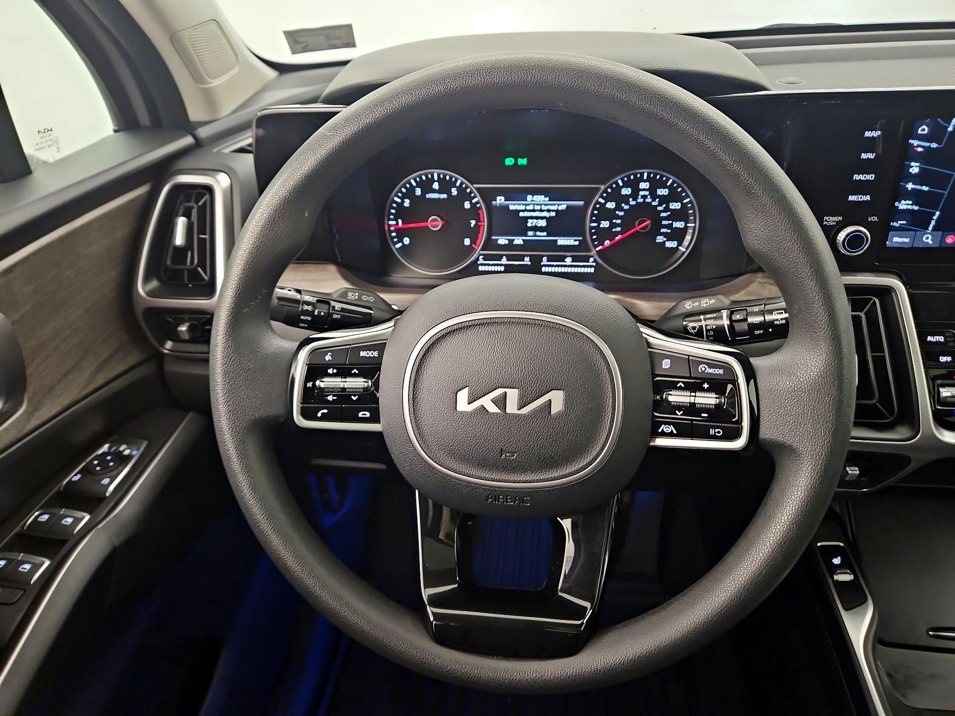 Thumbnail: 2022 Kia Sorento - 10