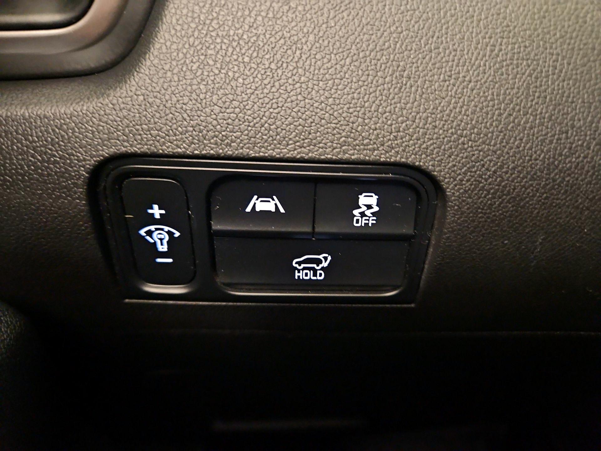 Thumbnail: 2022 Kia Sorento - 13