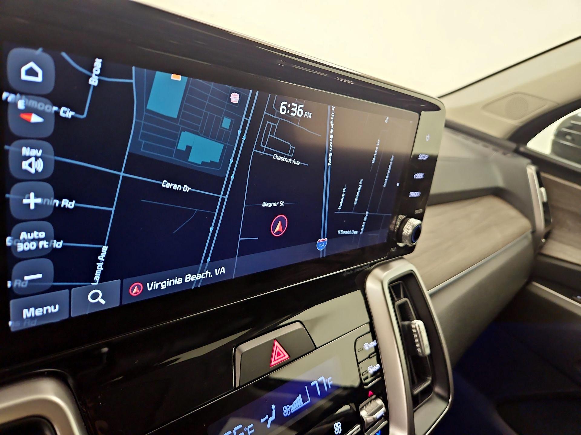 Thumbnail: 2022 Kia Sorento - 14