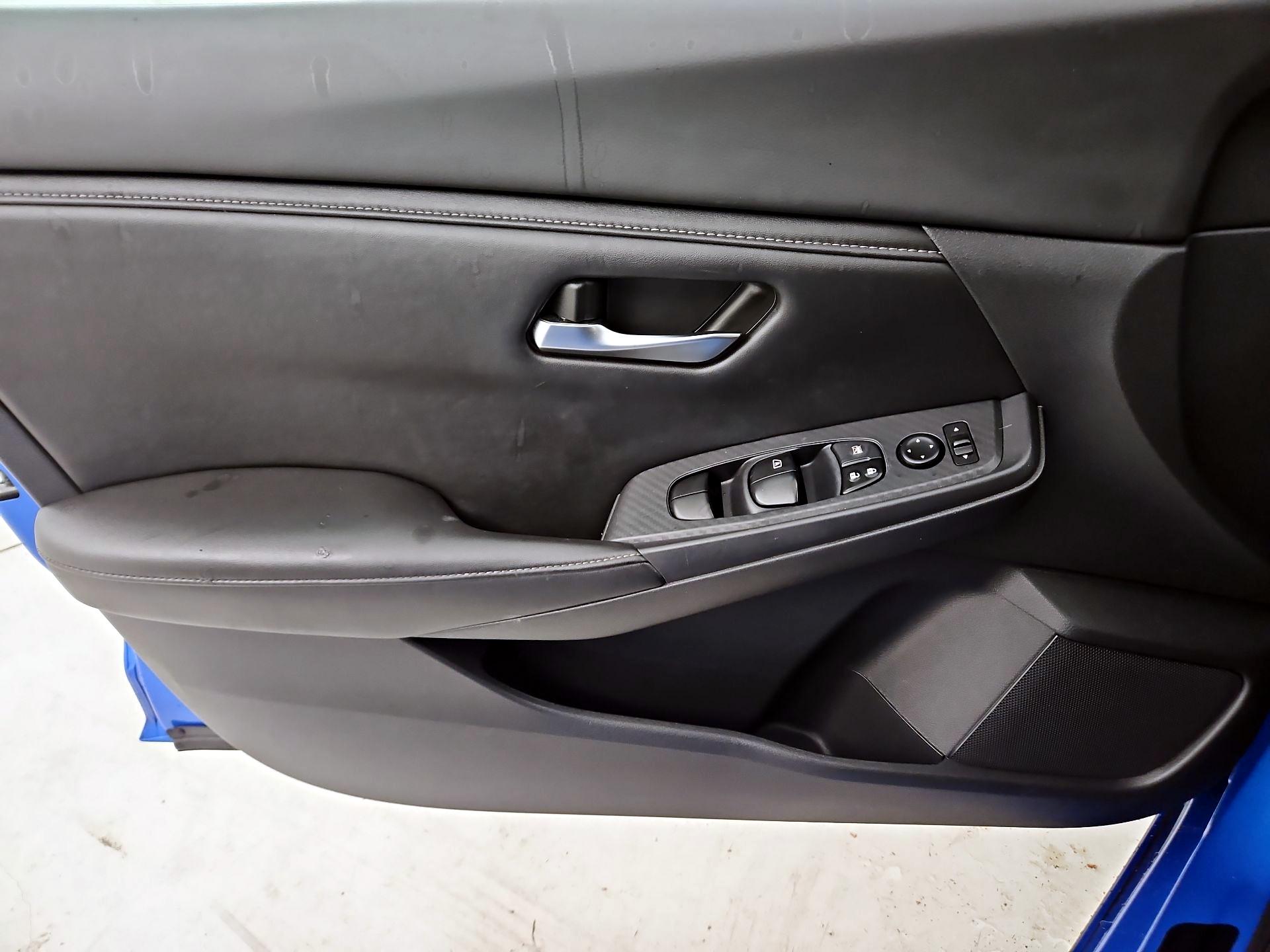 Thumbnail: 2023 Nissan Sentra - 12