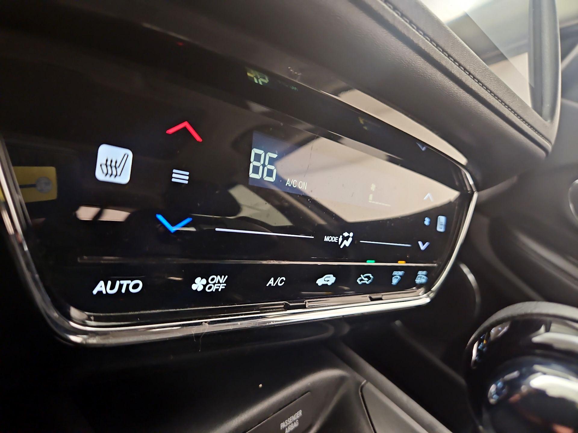 Thumbnail: 2022 Honda HR-V - 16