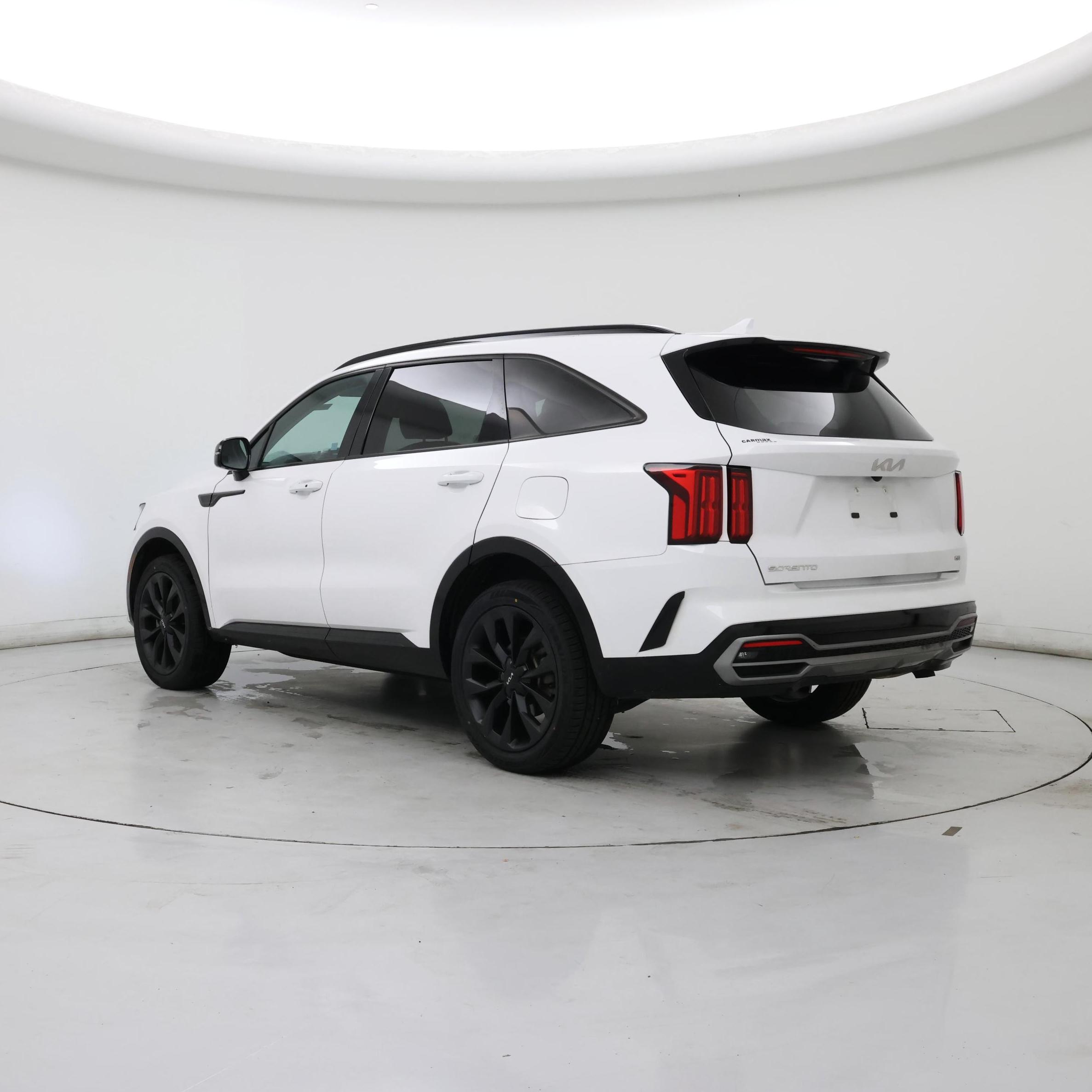 Thumbnail: 2023 Kia Sorento - 2