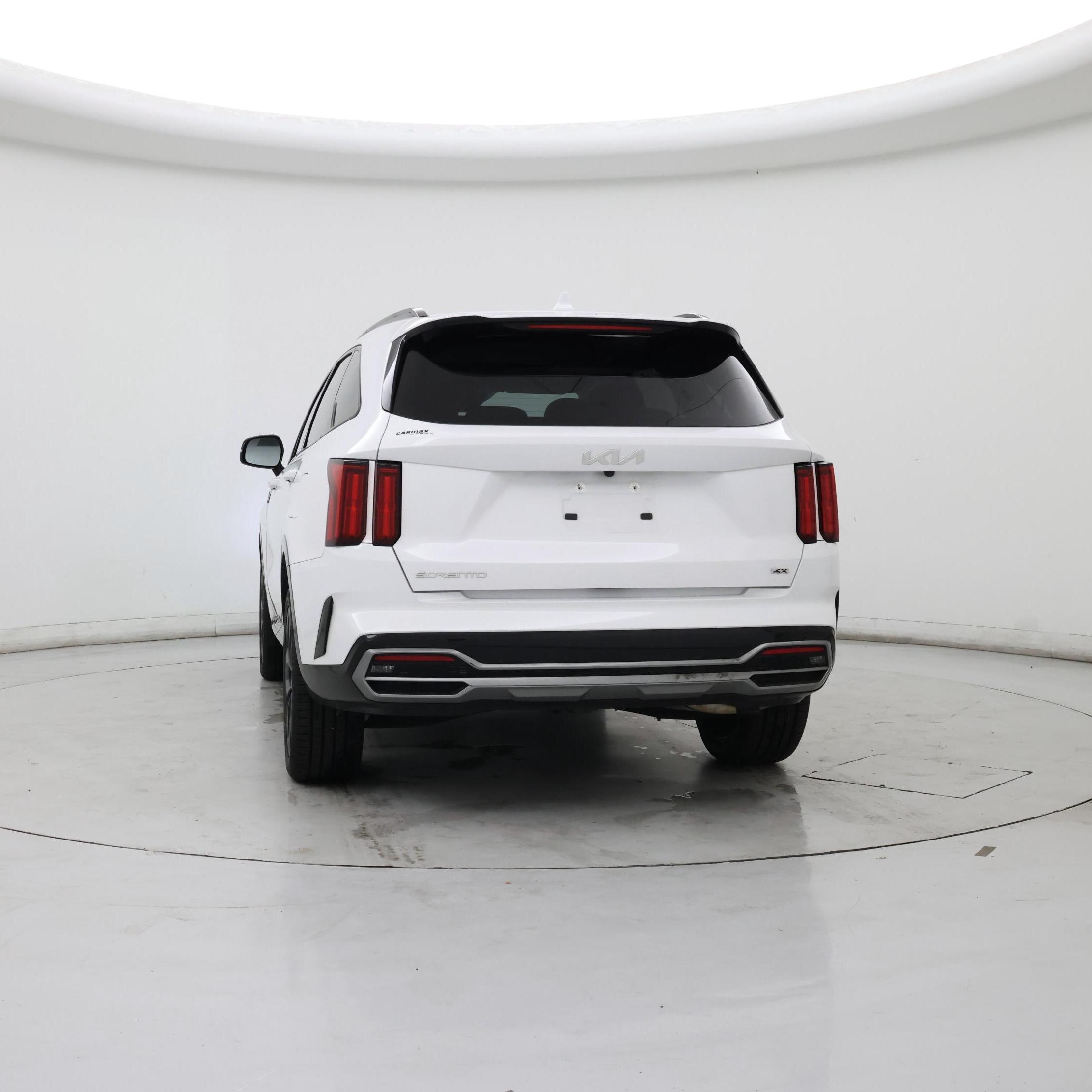 Thumbnail: 2023 Kia Sorento - 6