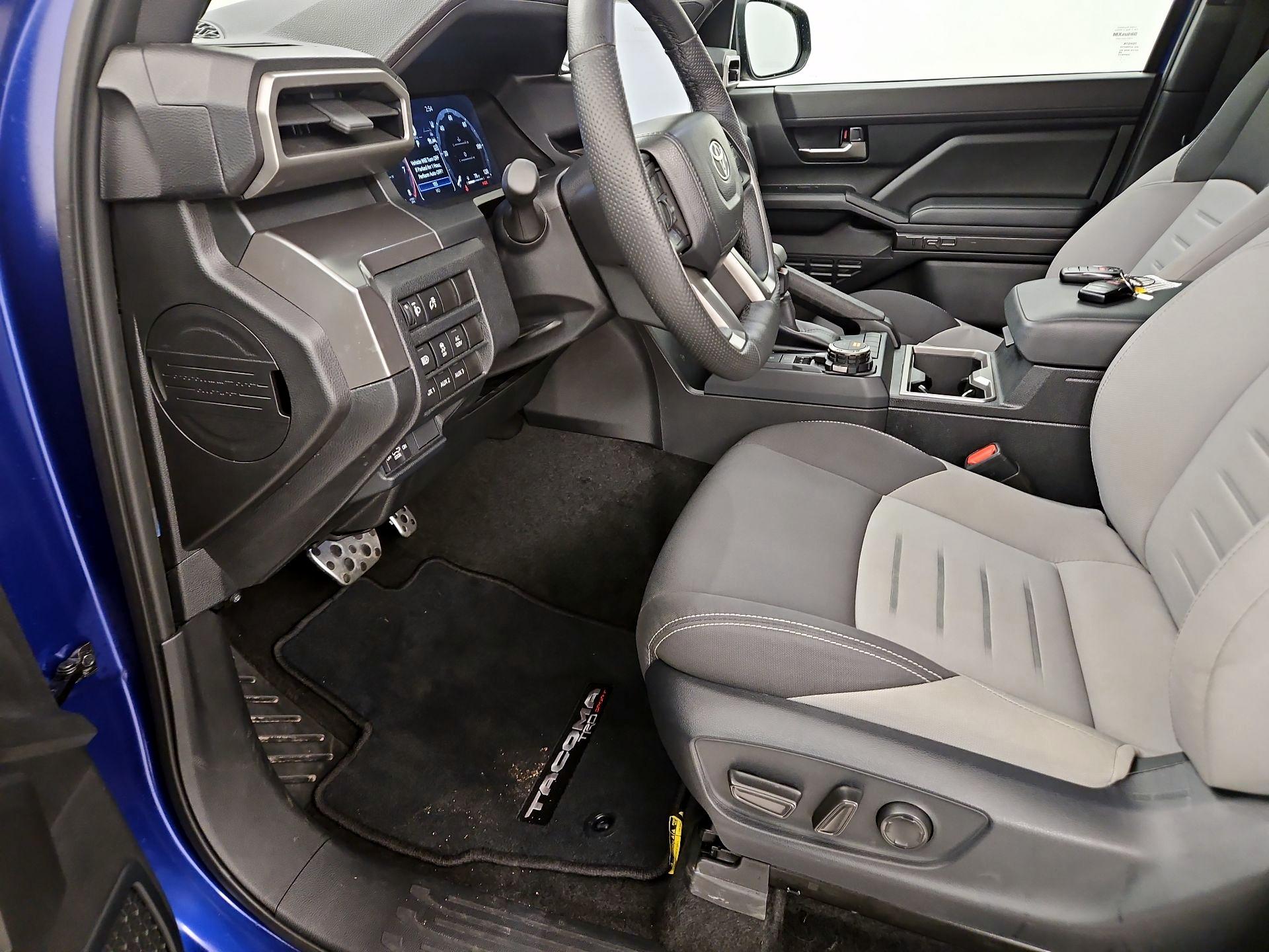 Thumbnail: 2024 Toyota Tacoma - 11