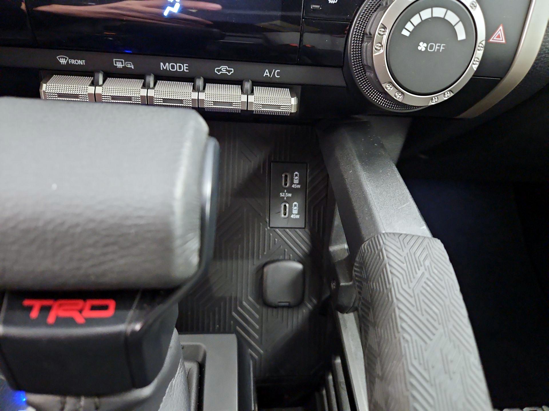 Thumbnail: 2024 Toyota Tacoma - 18