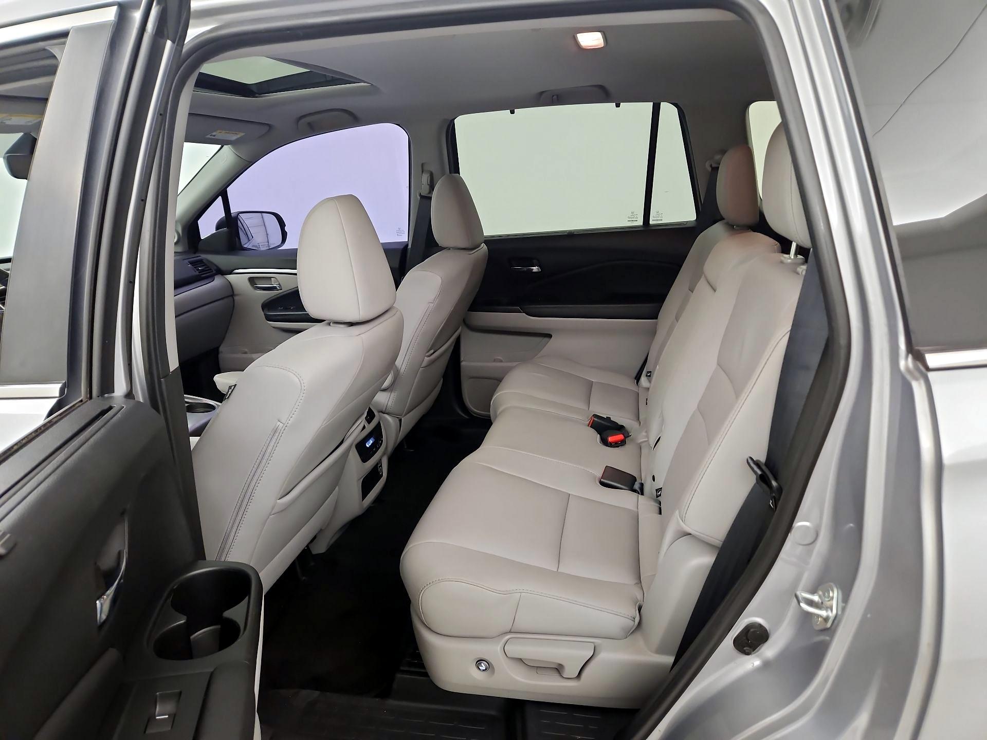 Thumbnail: 2021 Honda Pilot - 20