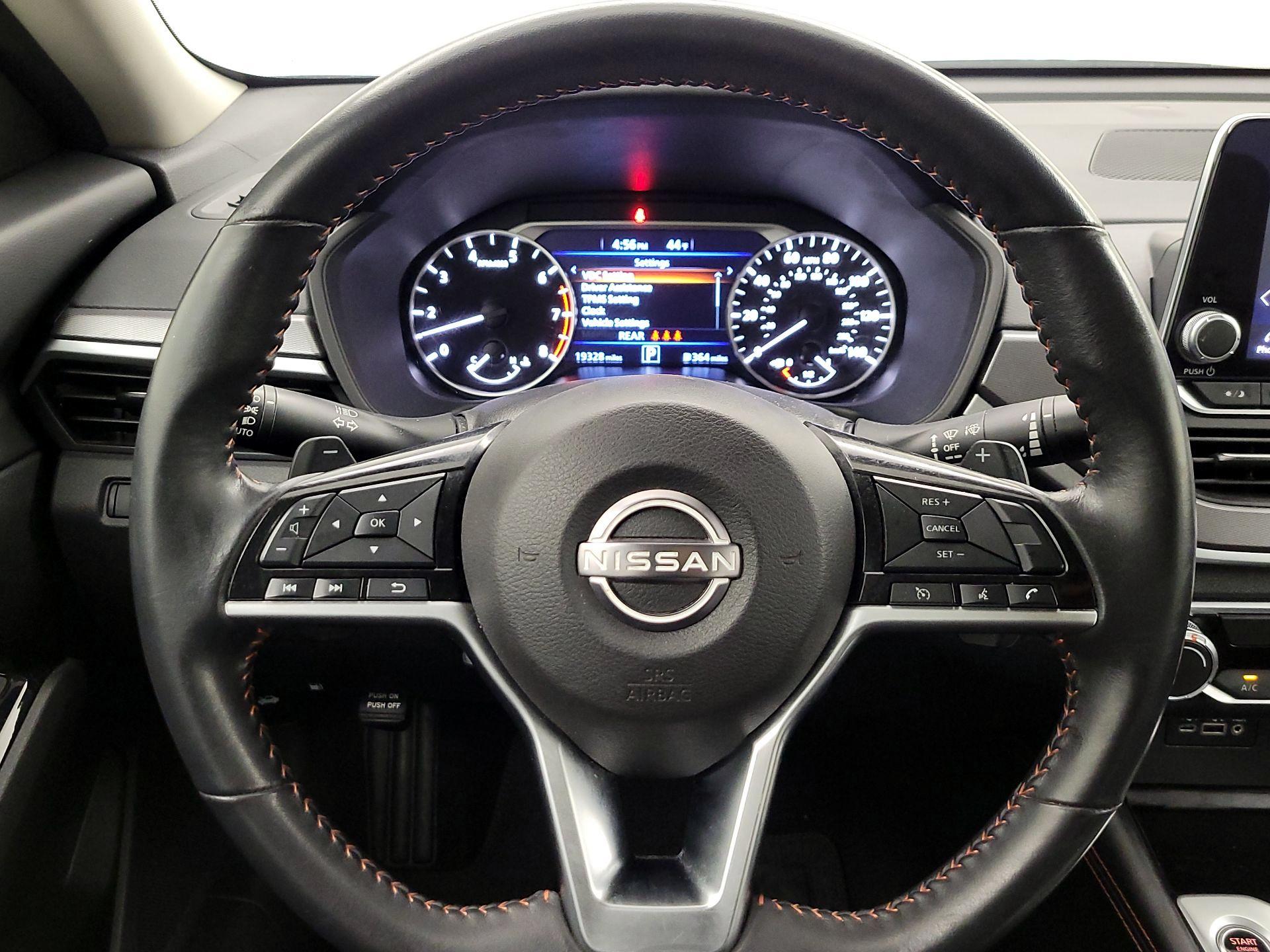 Thumbnail: 2023 Nissan Altima - 10