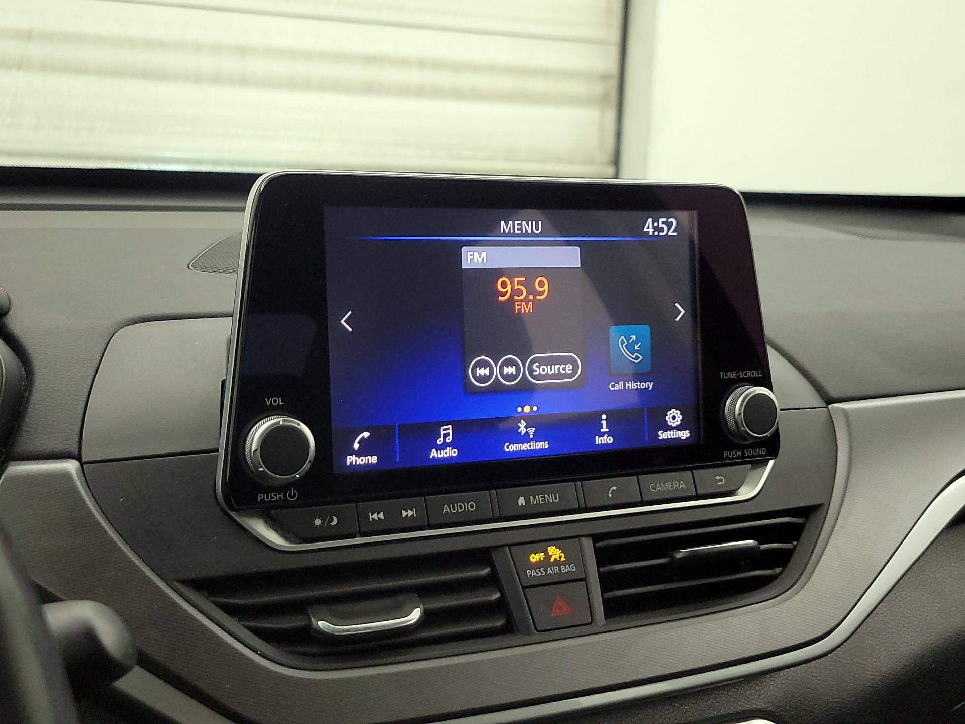 Thumbnail: 2023 Nissan Altima - 15