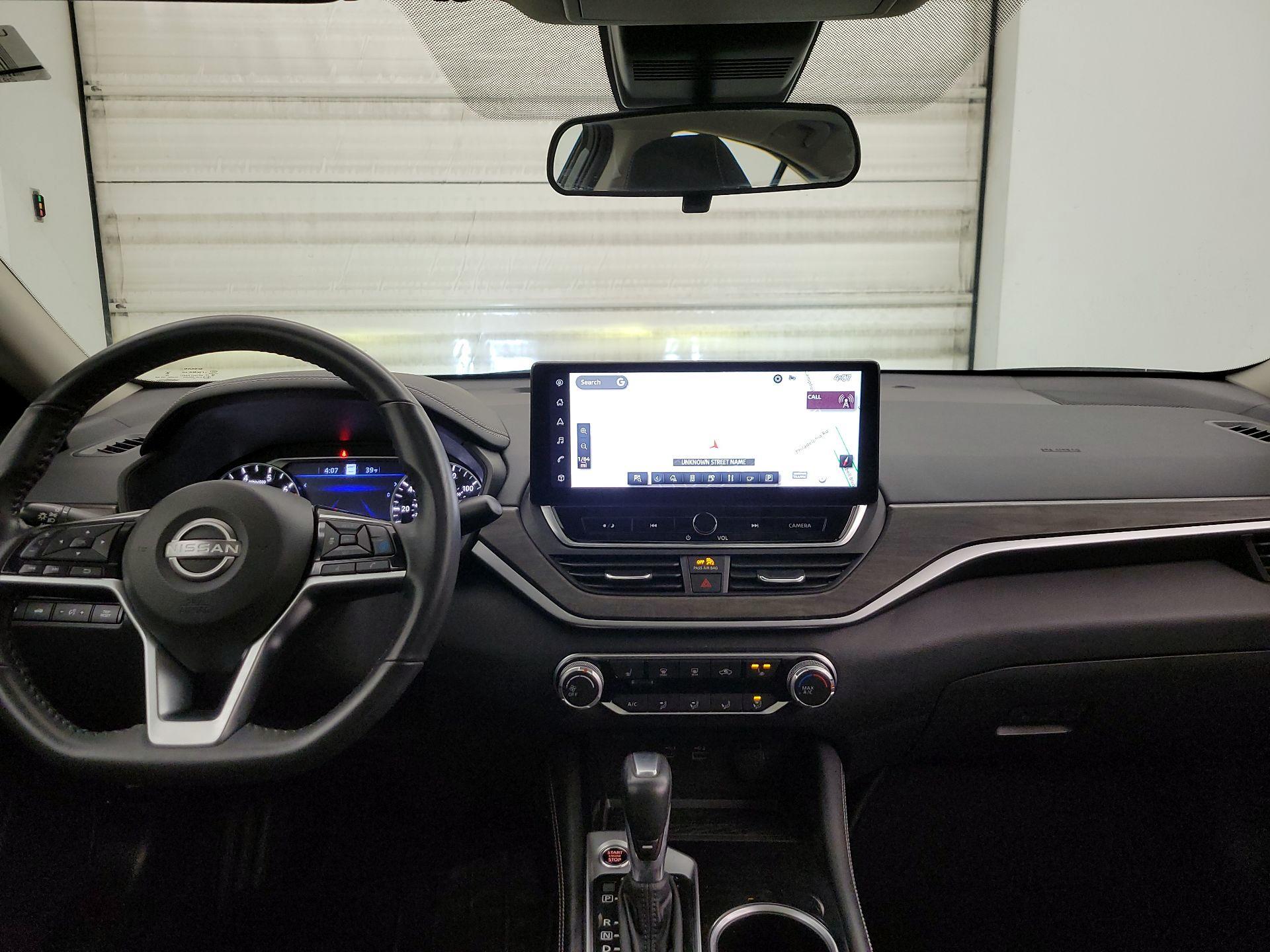 Thumbnail: 2023 Nissan Altima - 9