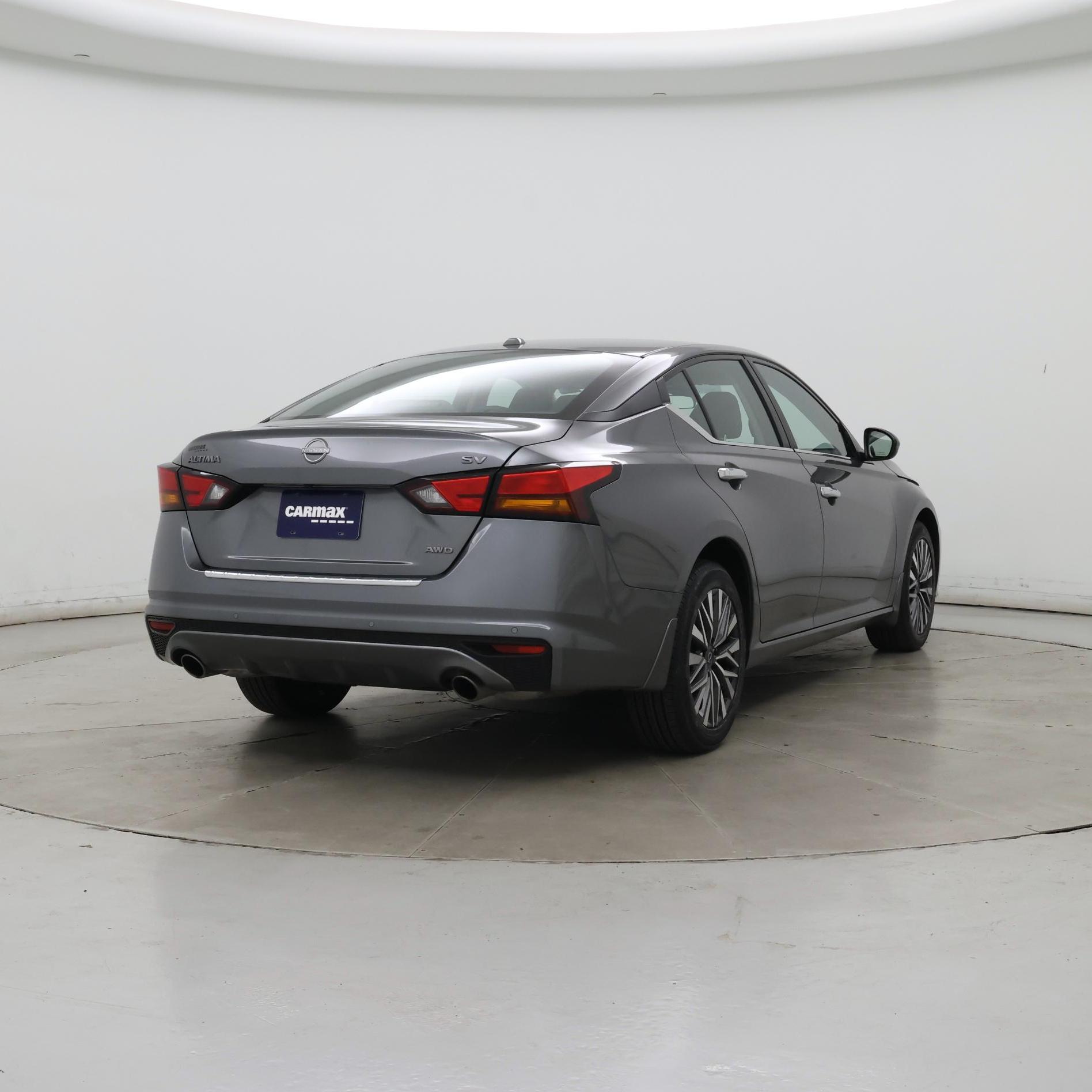 Thumbnail: 2023 Nissan Altima - 8