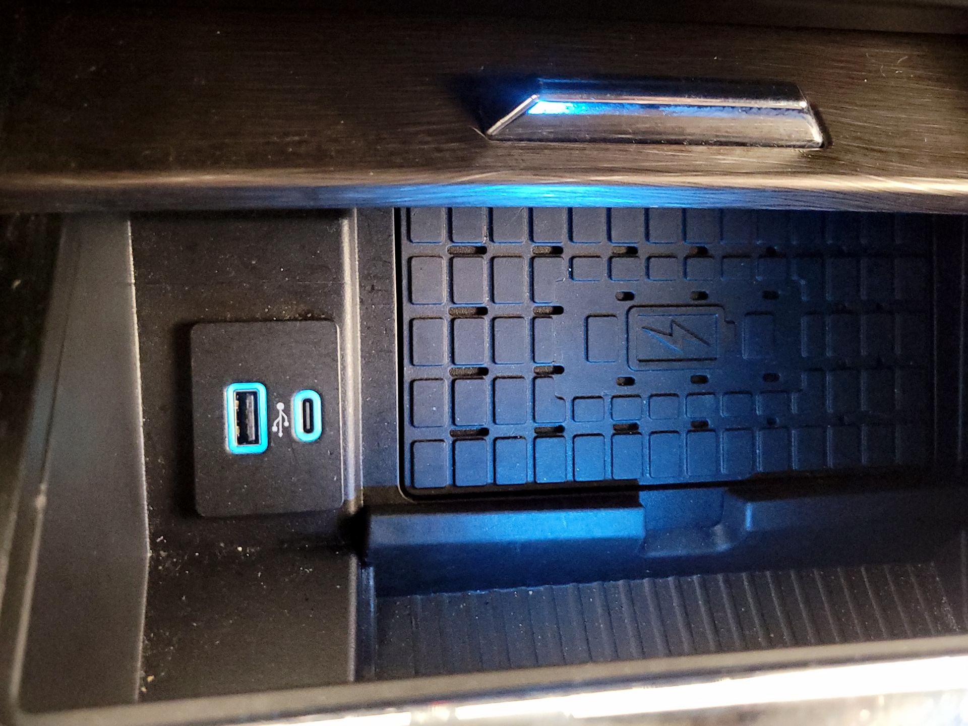 Thumbnail: 2024 Ford Expedition MAX - 19