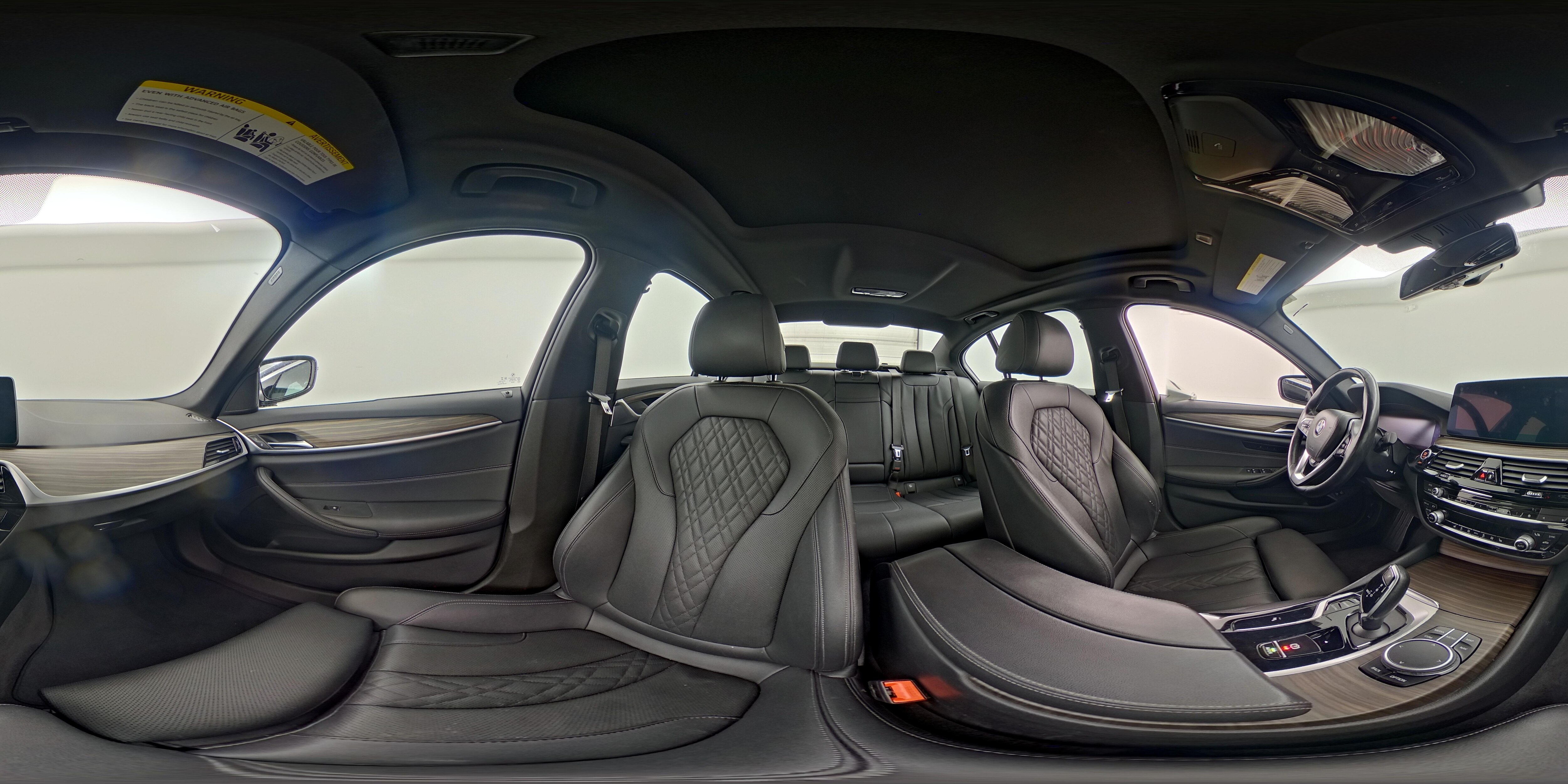 2022 BMW 5 Series 530i - Photo 25