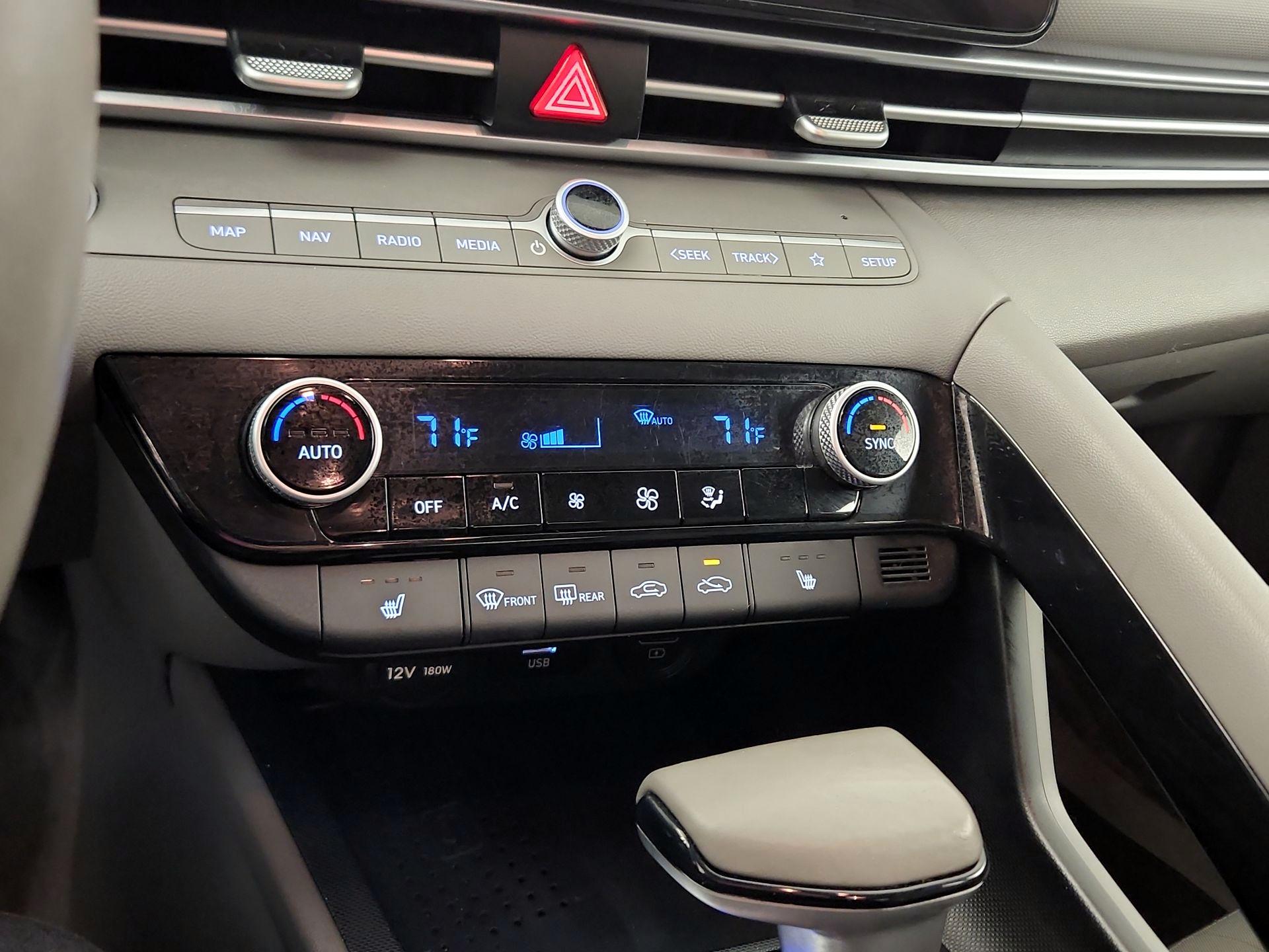 Thumbnail: 2023 Hyundai Elantra - 15