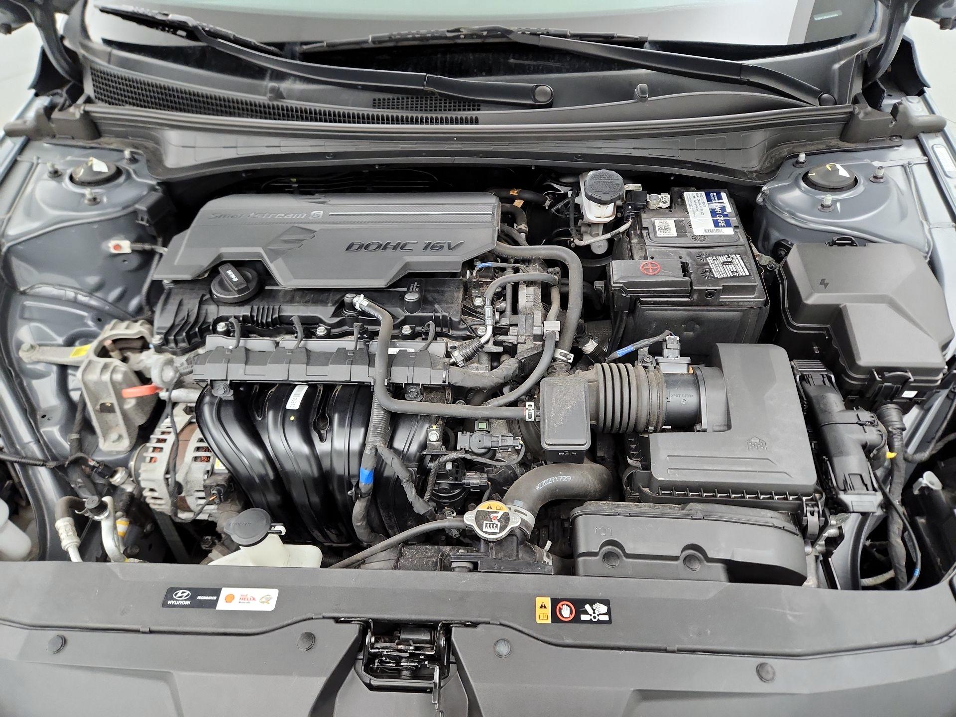 Thumbnail: 2023 Hyundai Elantra - 20