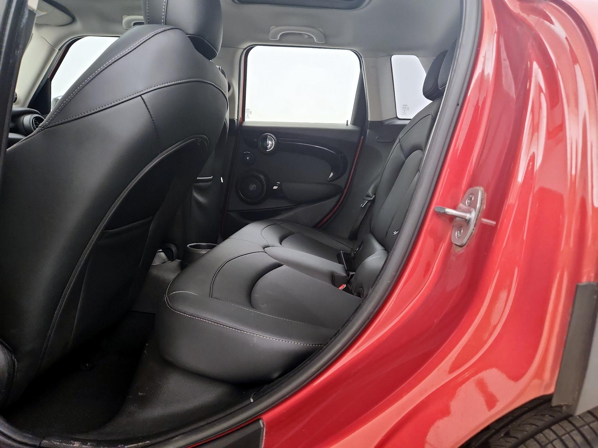 Thumbnail: 2021 MINI Cooper Hardtop - 20