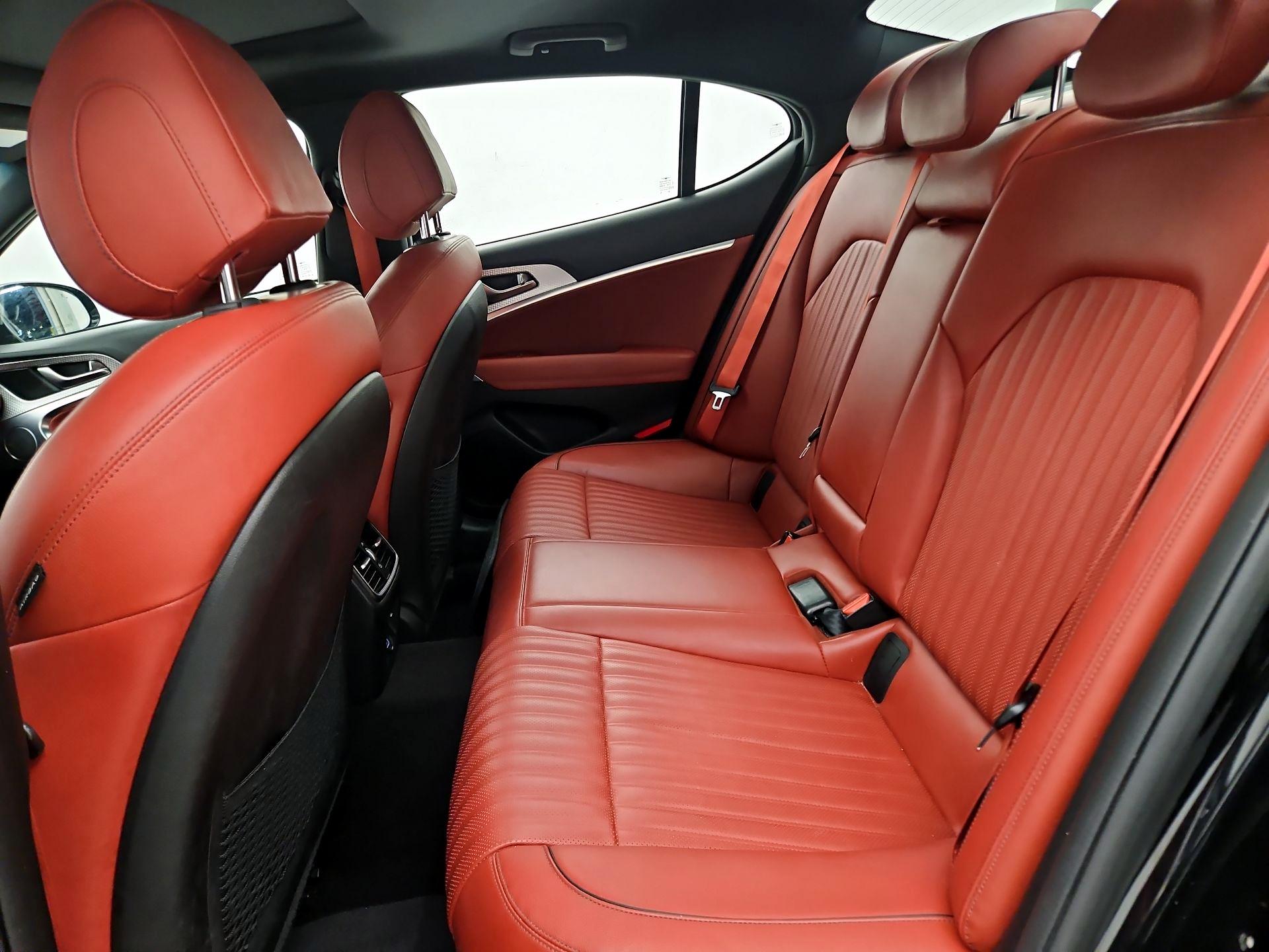 Thumbnail: 2023 Genesis G70 - 20