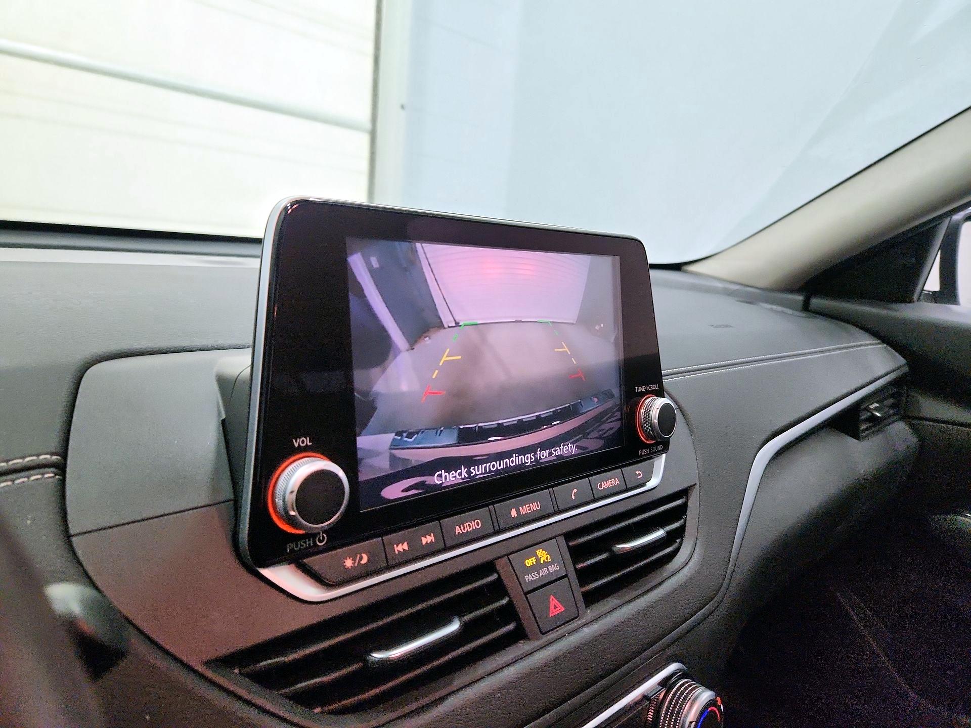 Thumbnail: 2022 Nissan Altima - 14