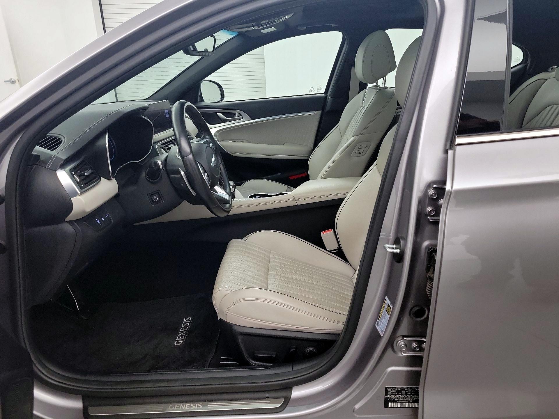 Thumbnail: 2023 Genesis G70 - 9