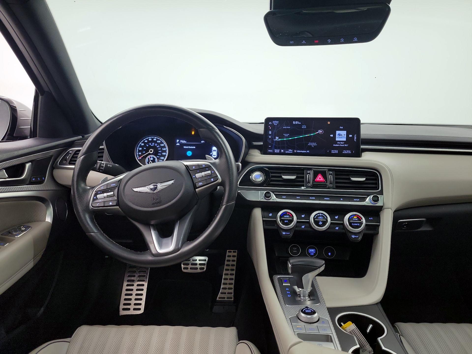 Thumbnail: 2023 Genesis G70 - 8