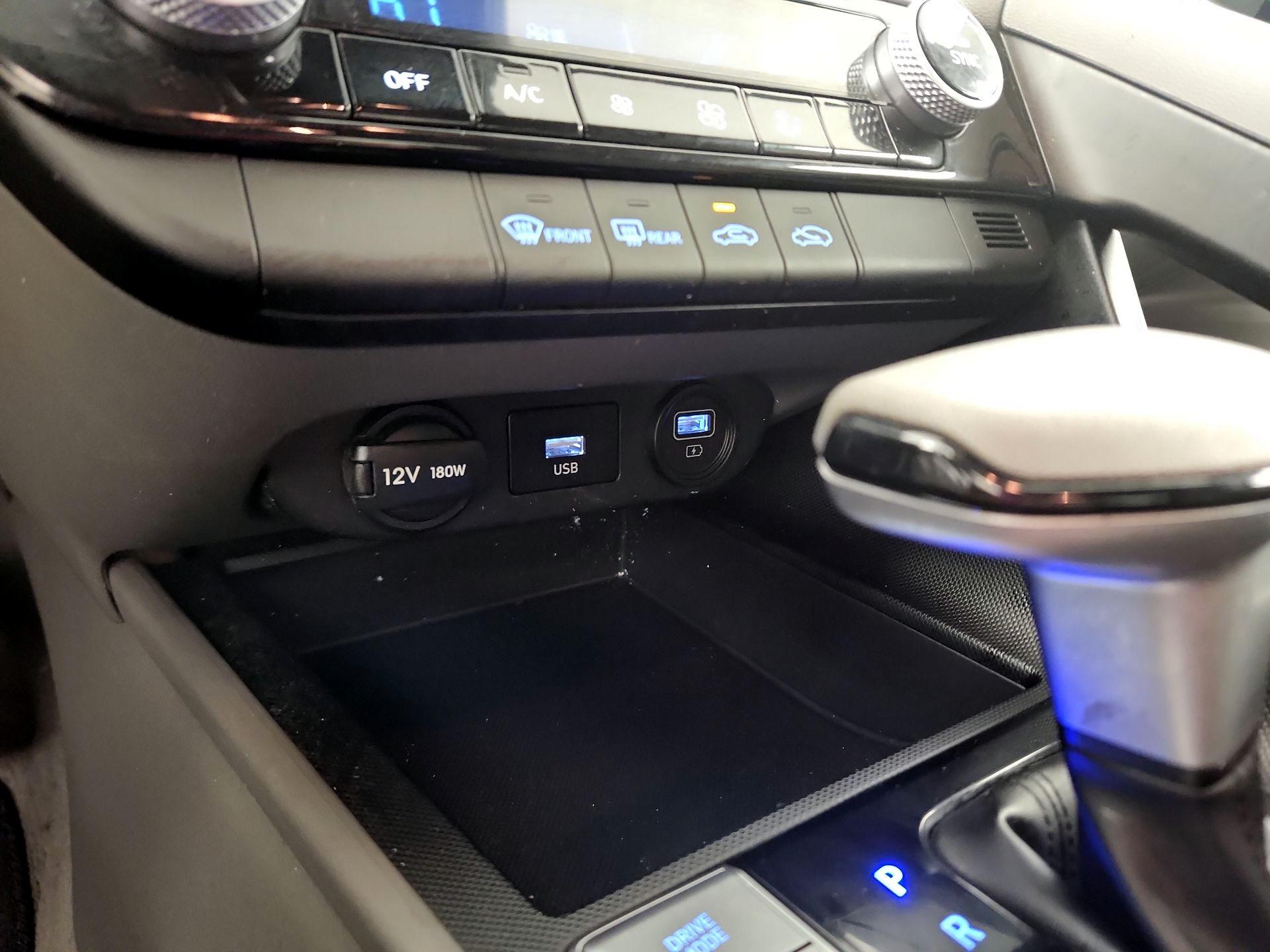 Thumbnail: 2023 Hyundai Elantra - 16