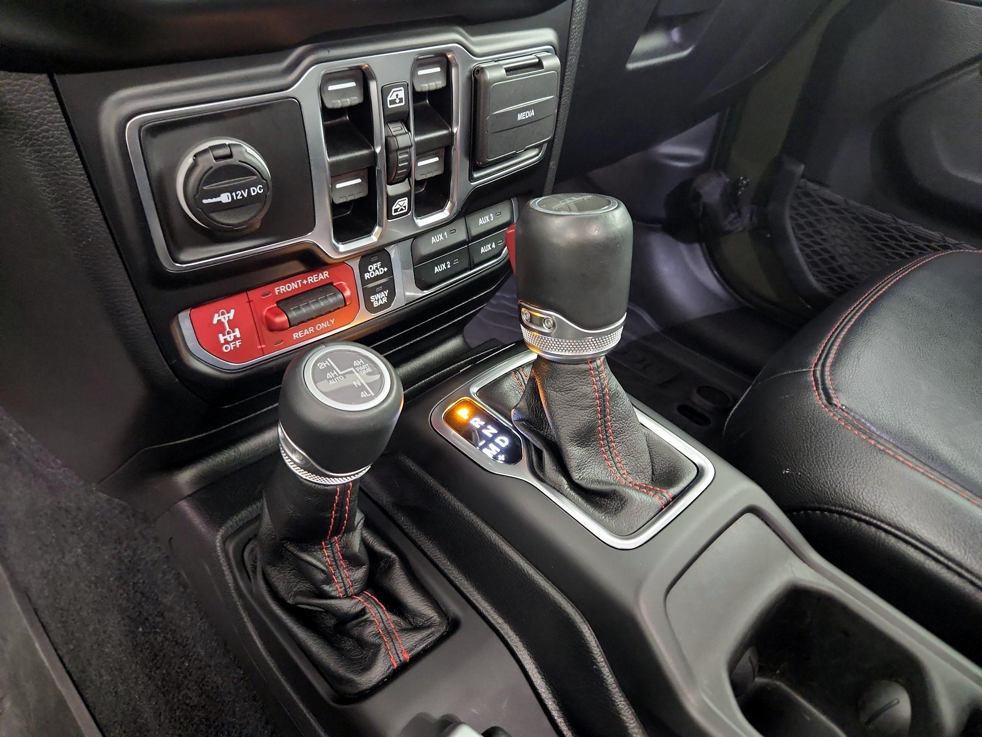 Thumbnail: 2021 Jeep Gladiator - 16