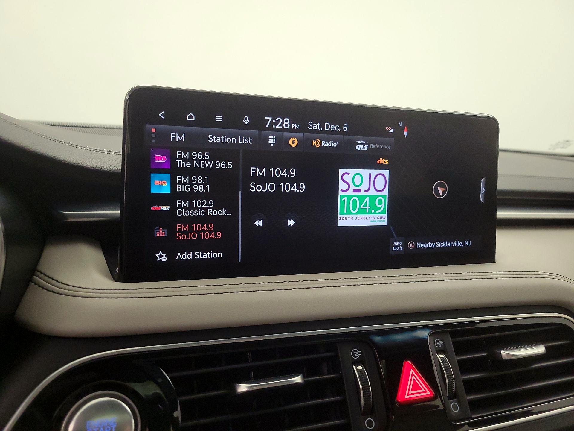 Thumbnail: 2023 Genesis G70 - 16