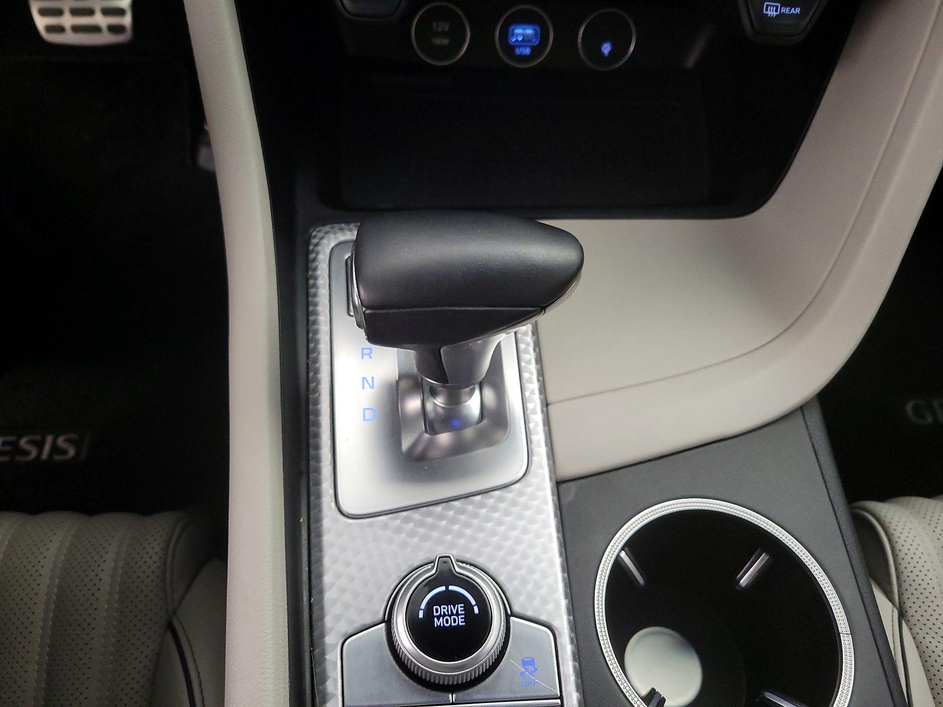 Thumbnail: 2023 Genesis G70 - 18