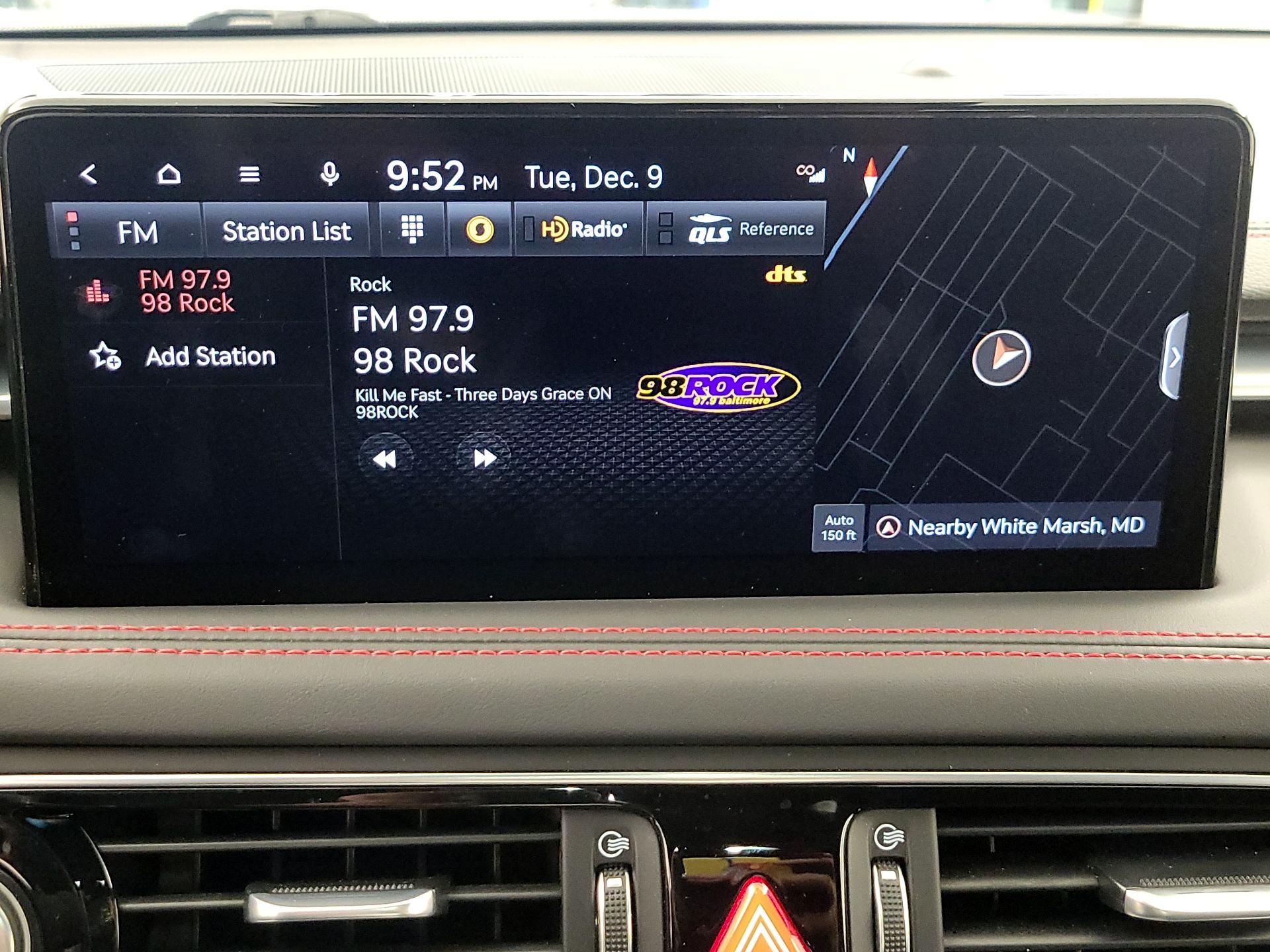 Thumbnail: 2023 Genesis G70 - 16