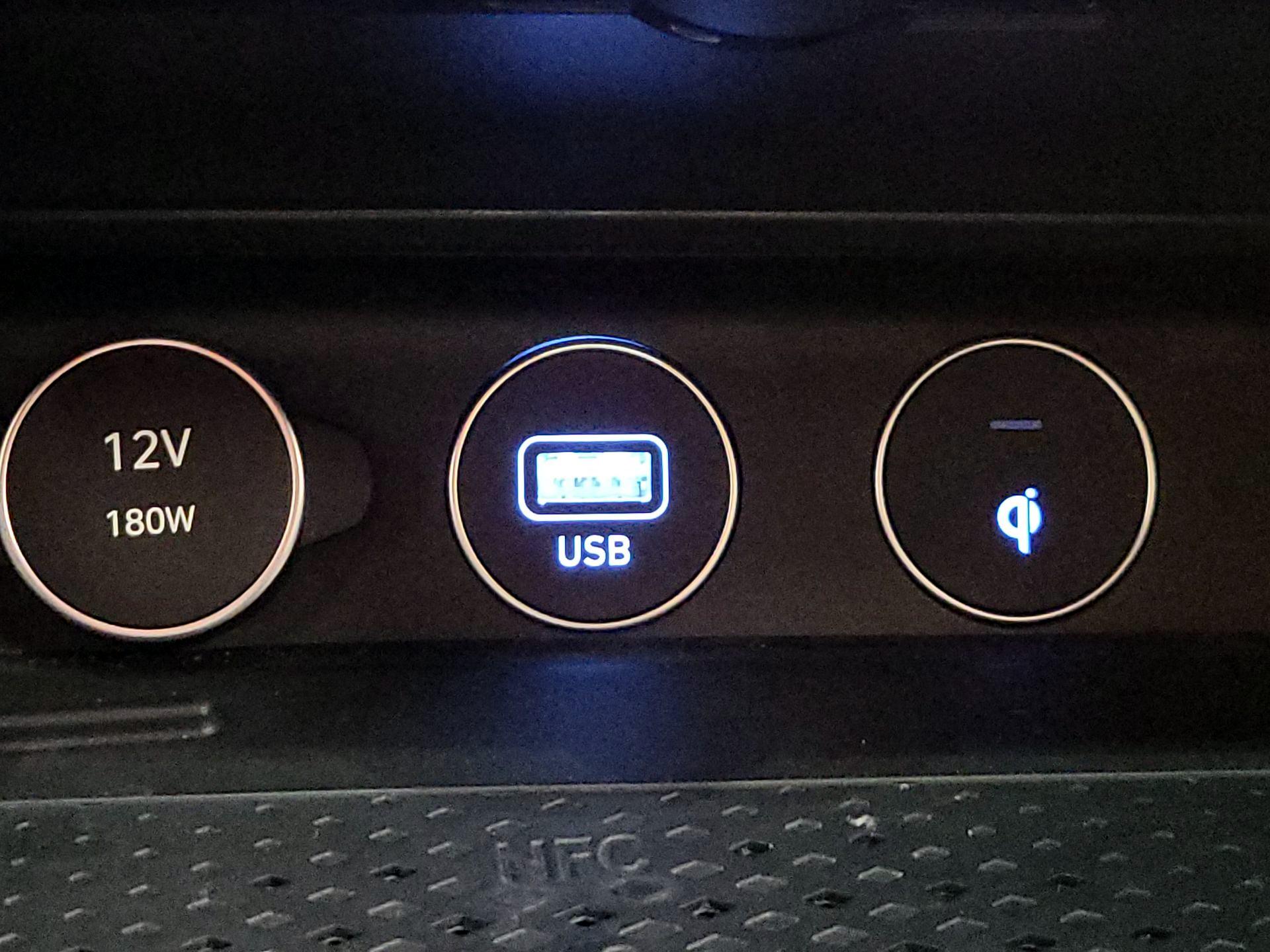 Thumbnail: 2023 Genesis G70 - 19