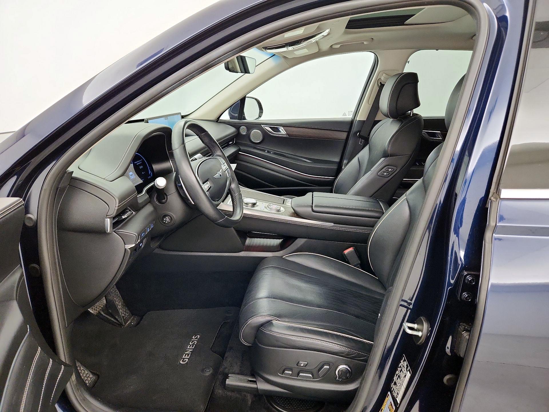 Thumbnail: 2023 Genesis GV80 - 11