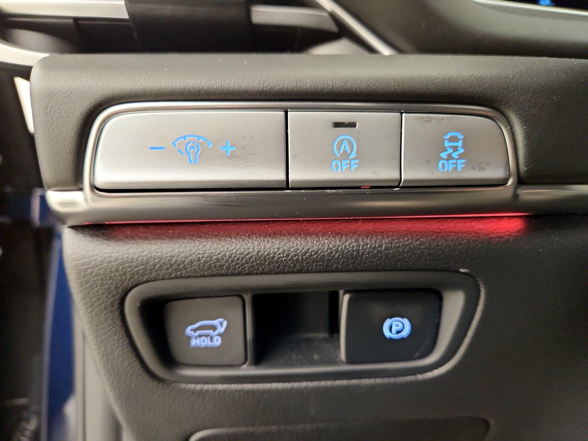 Thumbnail: 2023 Genesis GV80 - 13