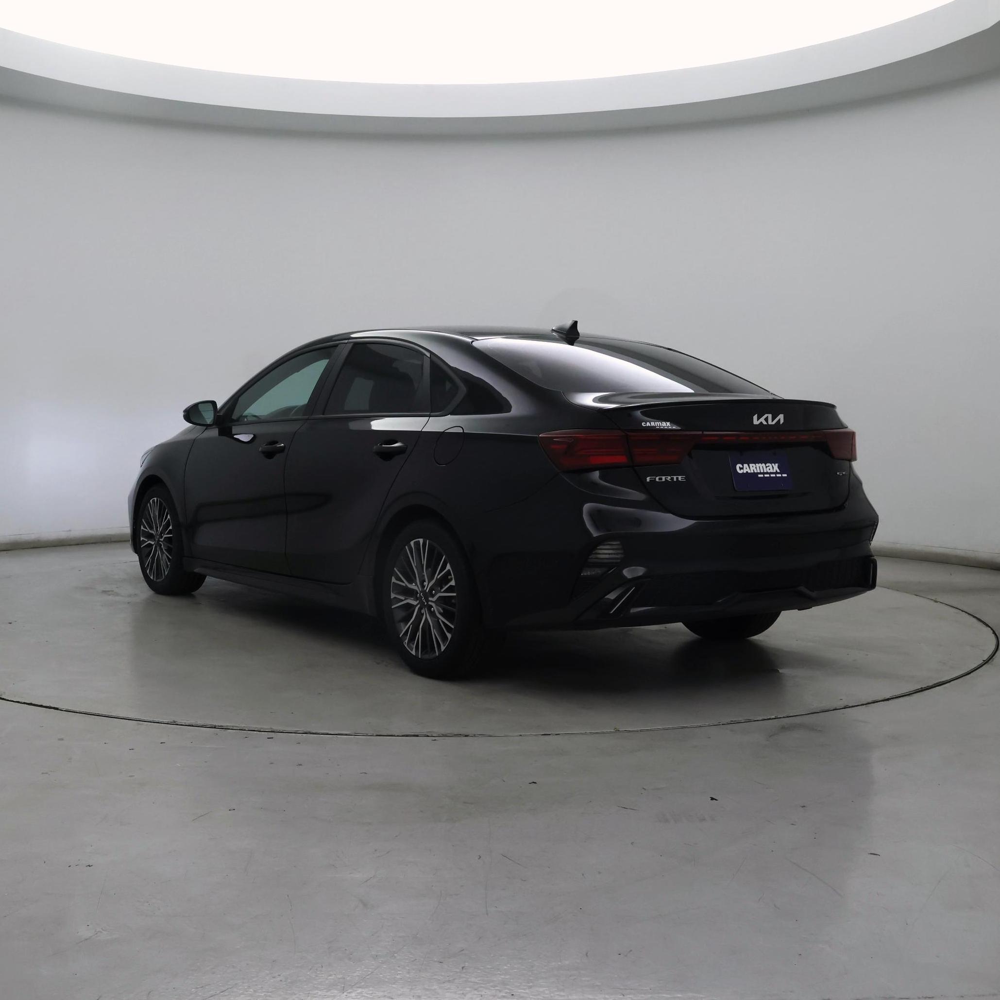 Thumbnail: 2023 Kia Forte - 2