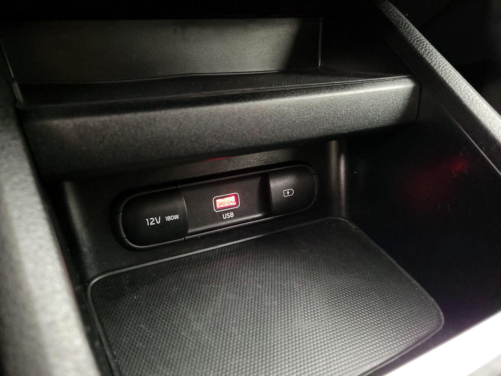 Thumbnail: 2024 Kia Forte - 18