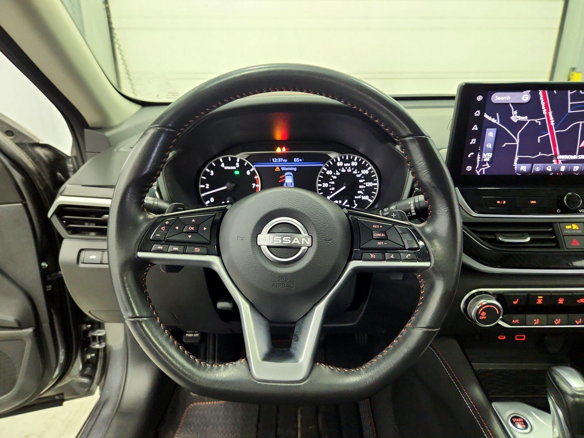 Thumbnail: 2023 Nissan Altima - 10