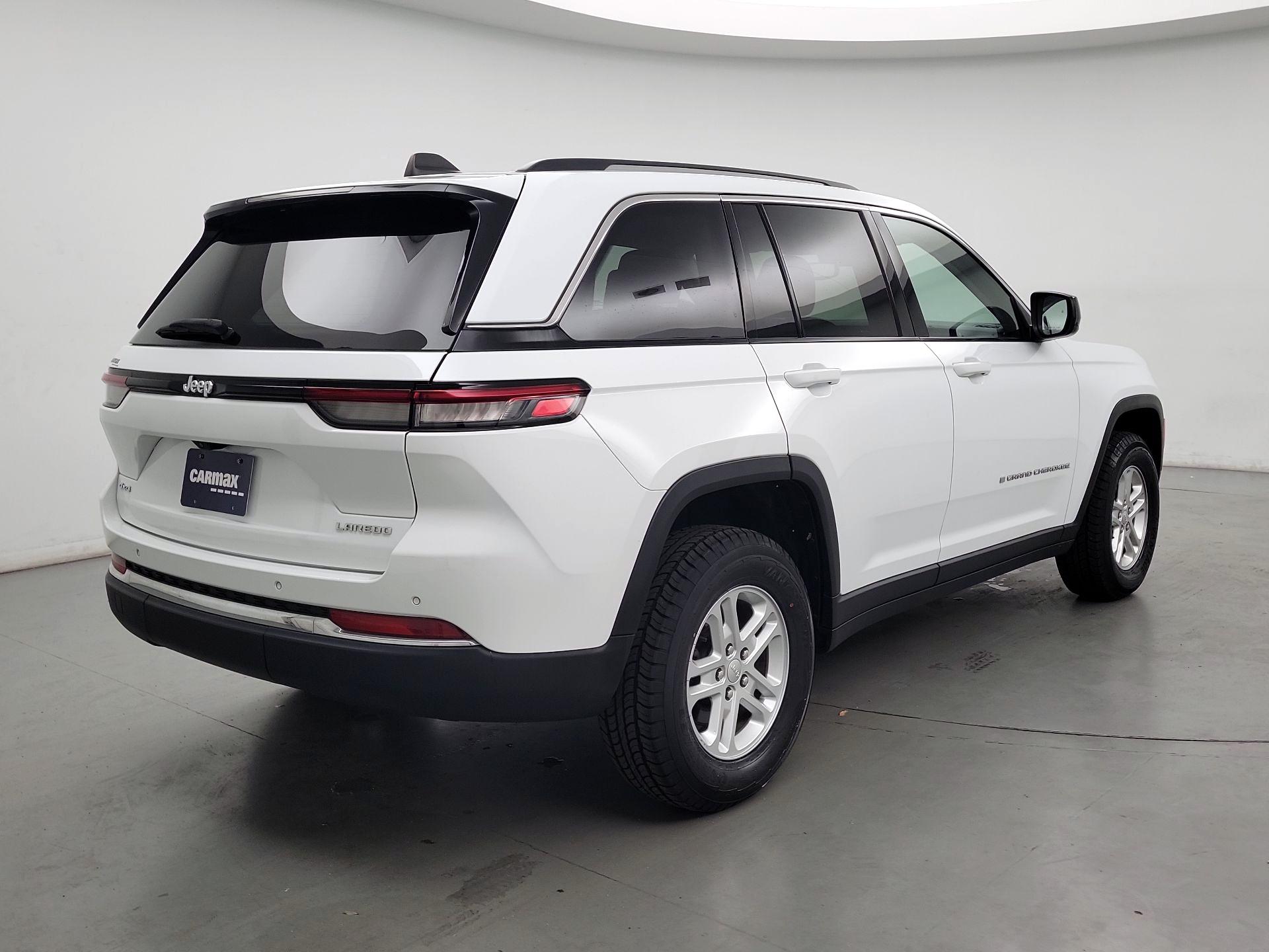 Thumbnail: 2023 Jeep Grand Cherokee - 5