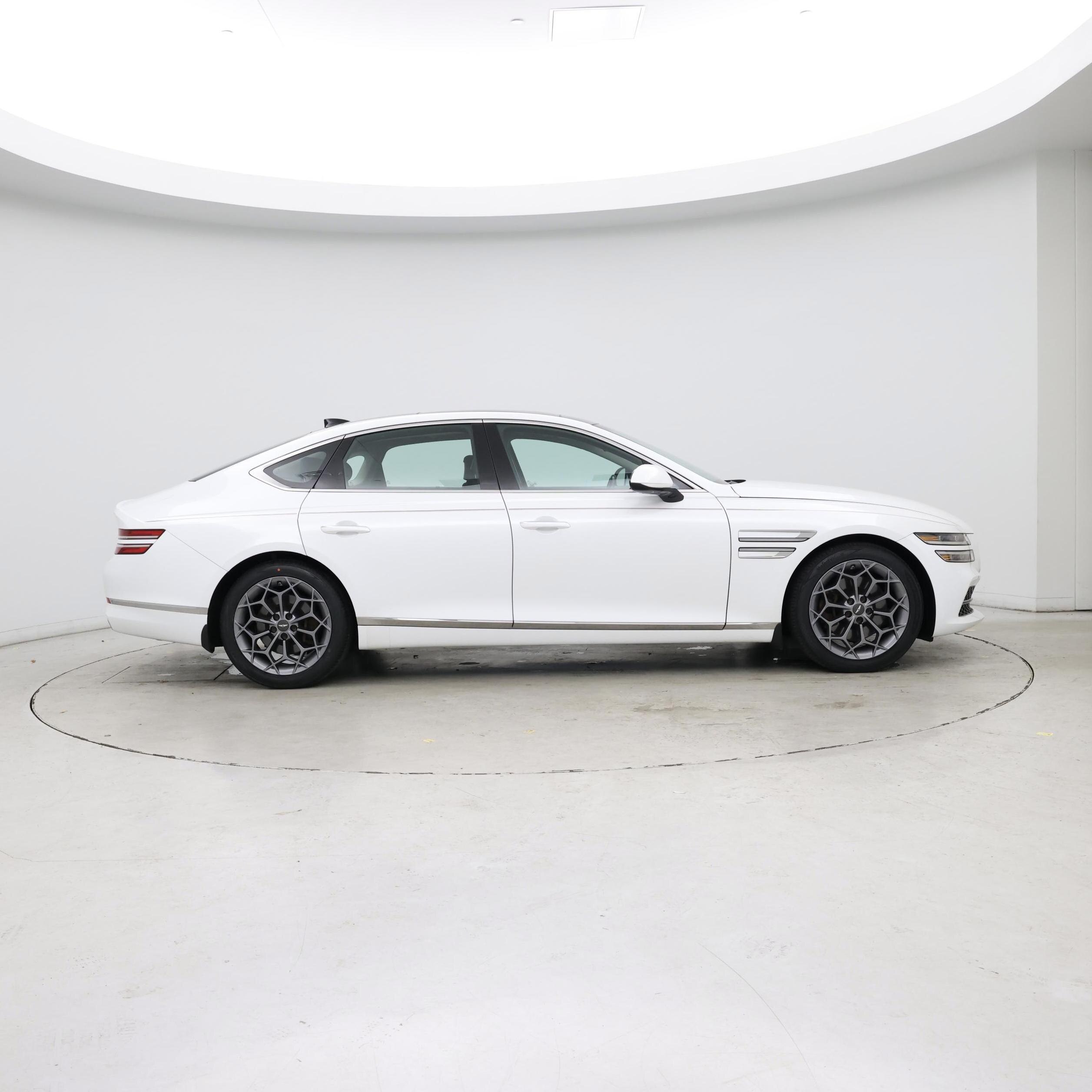 Thumbnail: 2023 Genesis G80 - 7