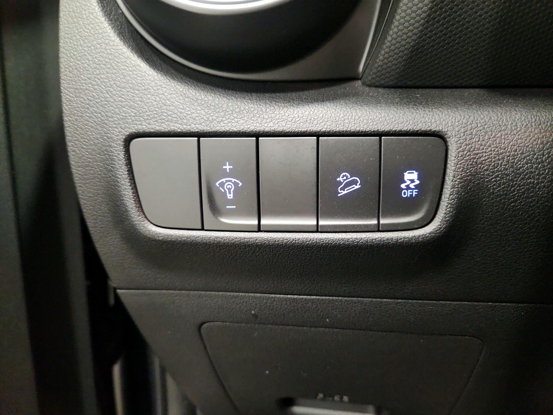 Thumbnail: 2023 Hyundai Kona - 13