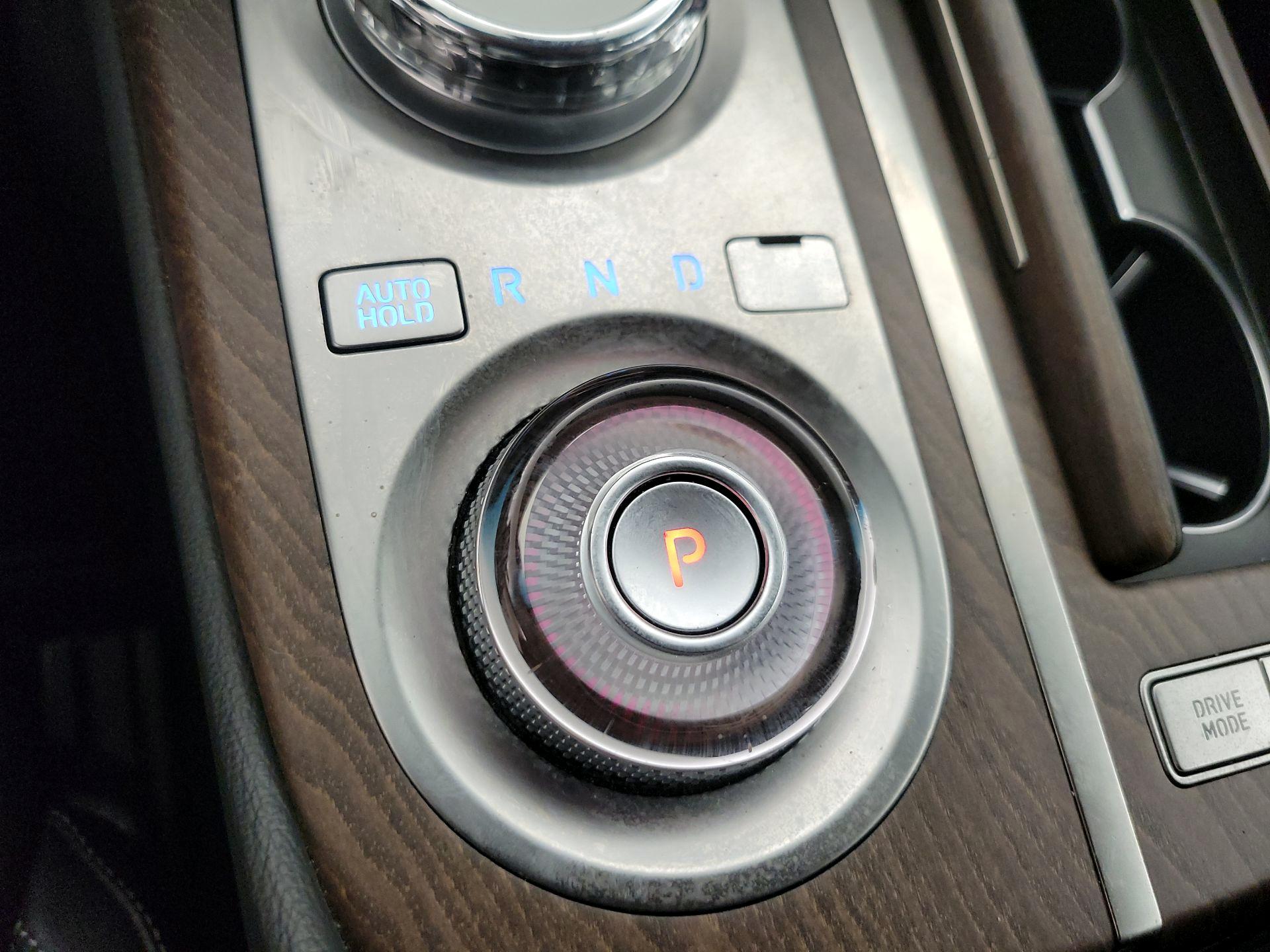 Thumbnail: 2023 Genesis G80 - 18