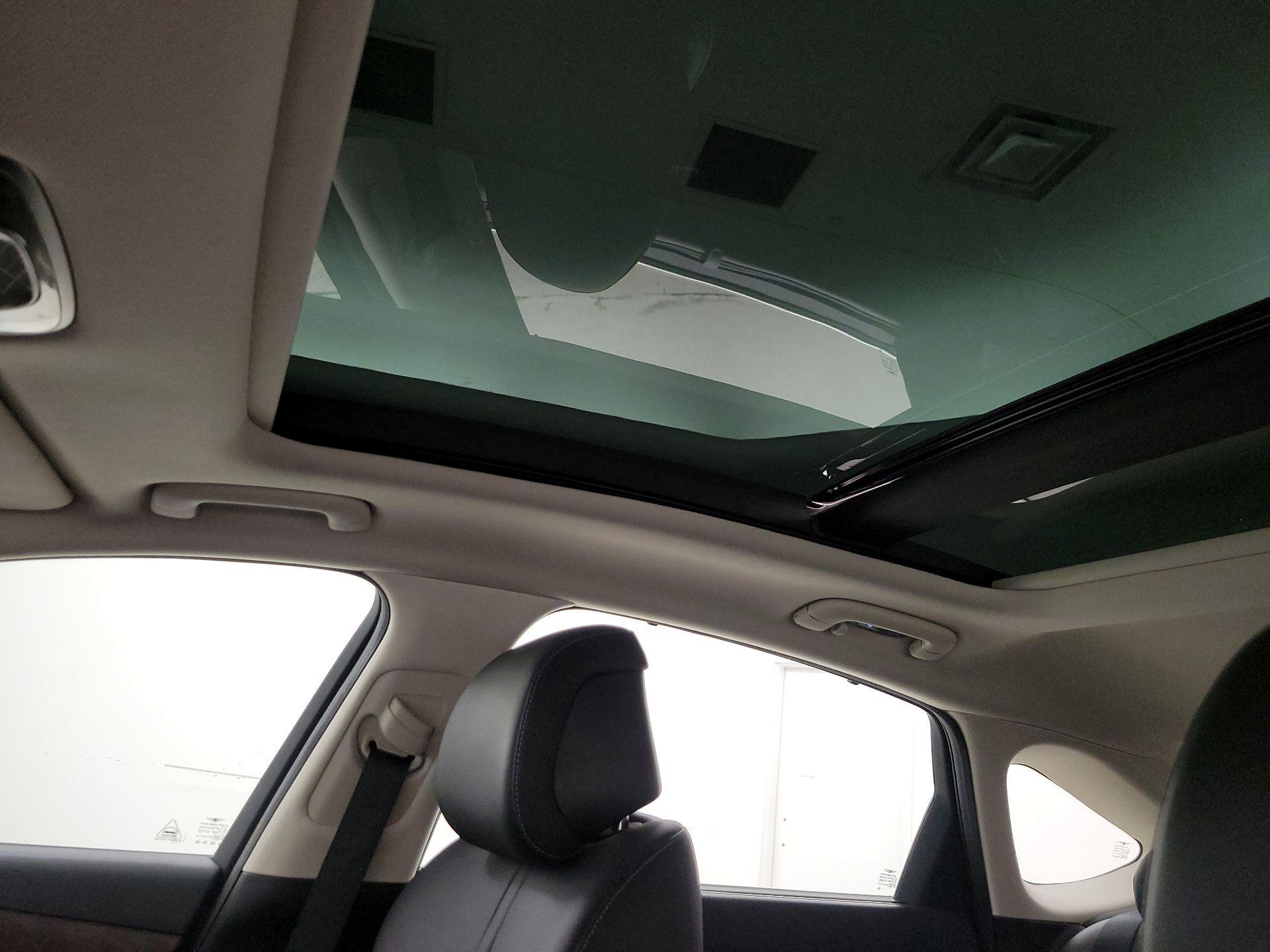 Thumbnail: 2023 Genesis G80 - 20