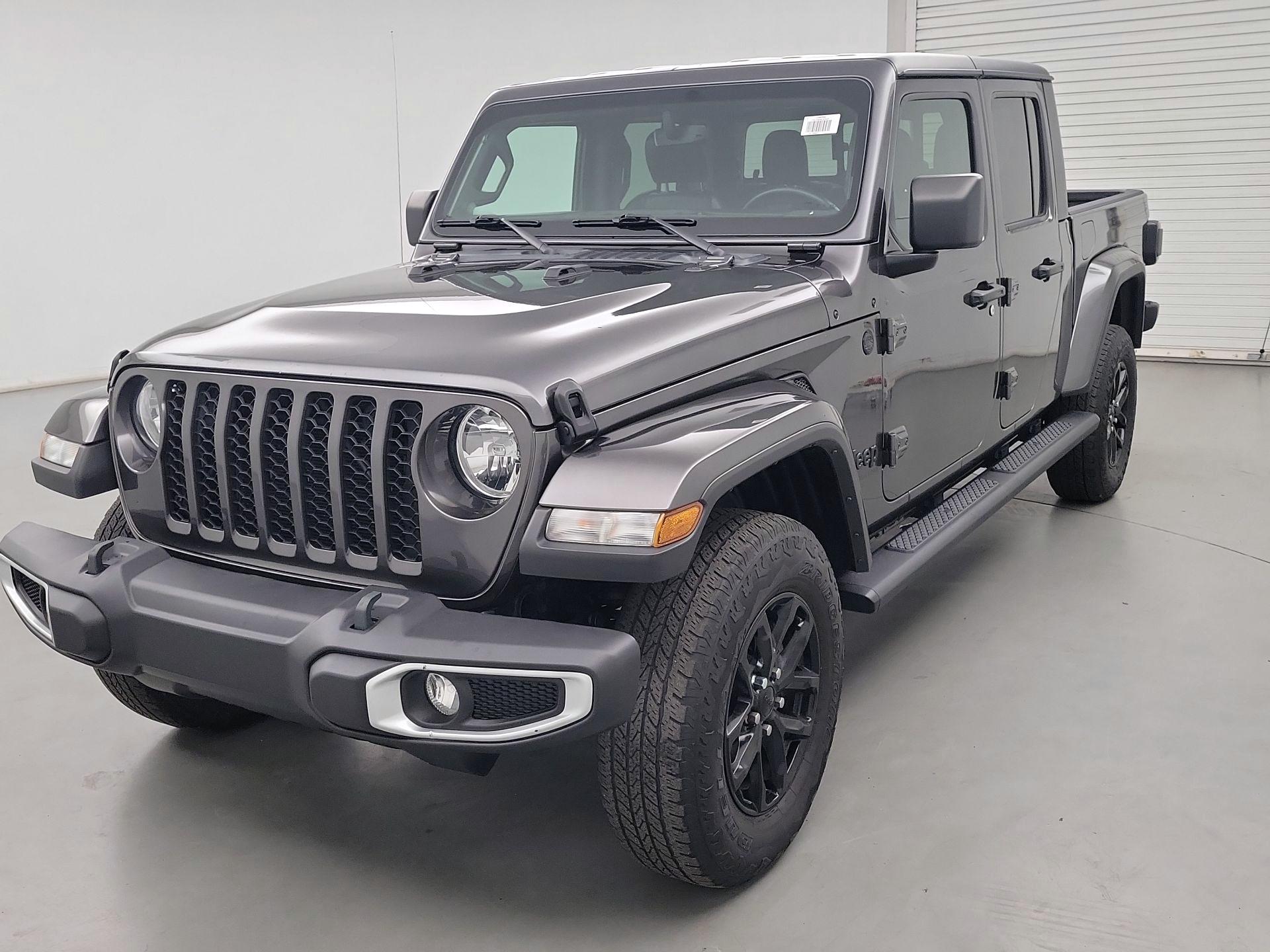Thumbnail: 2021 Jeep Gladiator - 3
