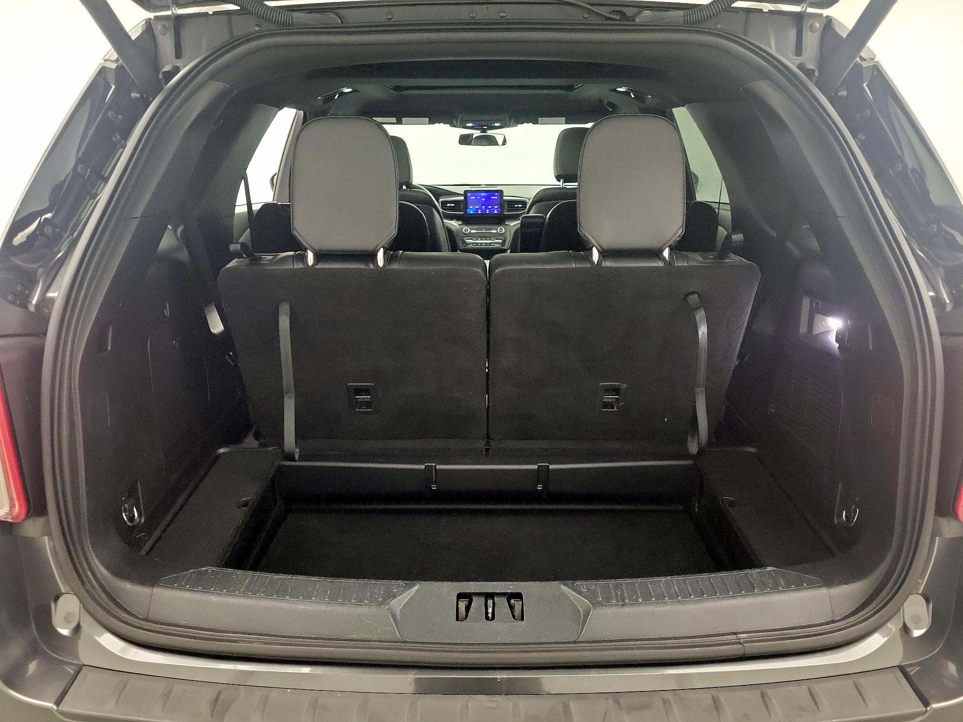 Thumbnail: 2020 Ford Explorer - 20