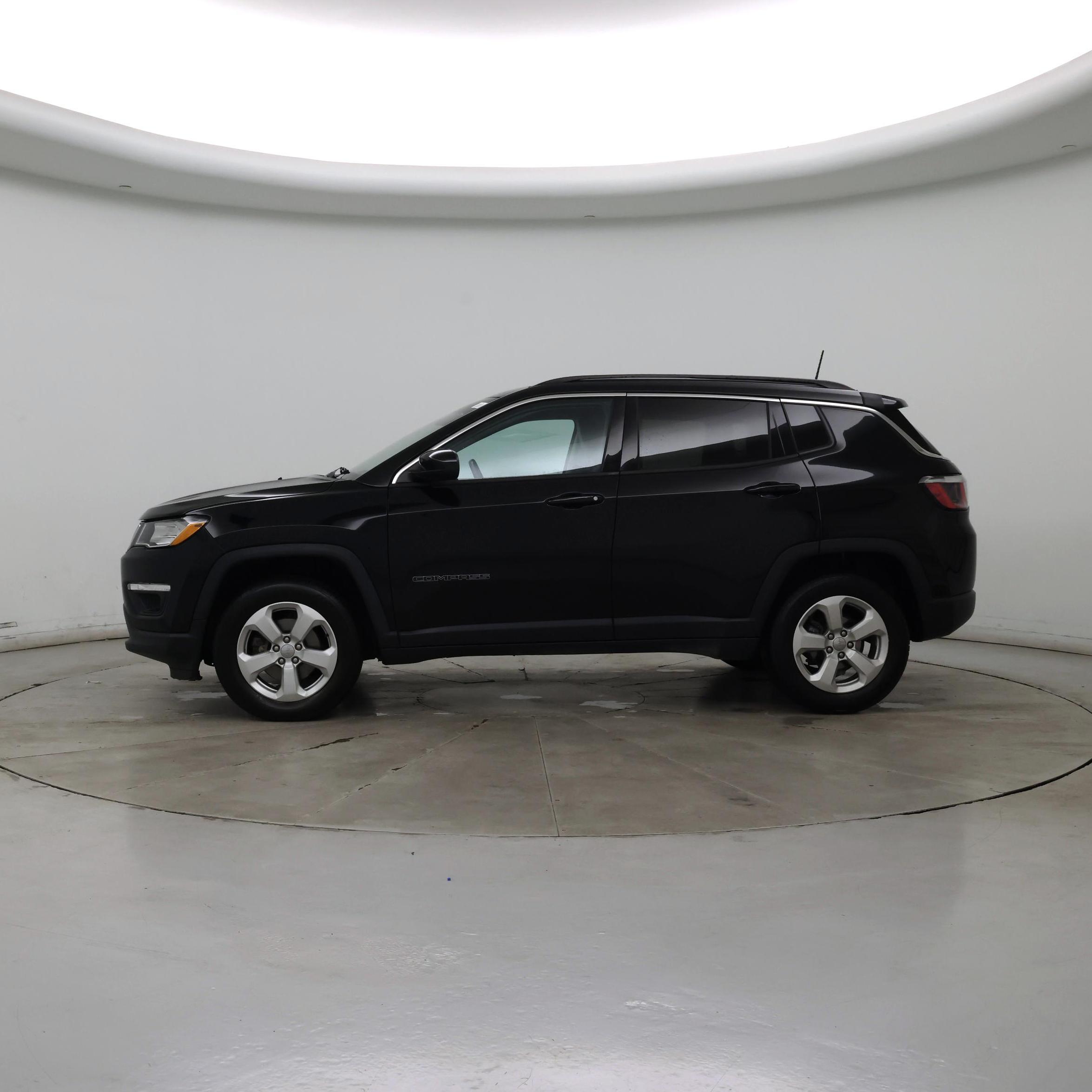 Thumbnail: 2020 Jeep Compass - 3