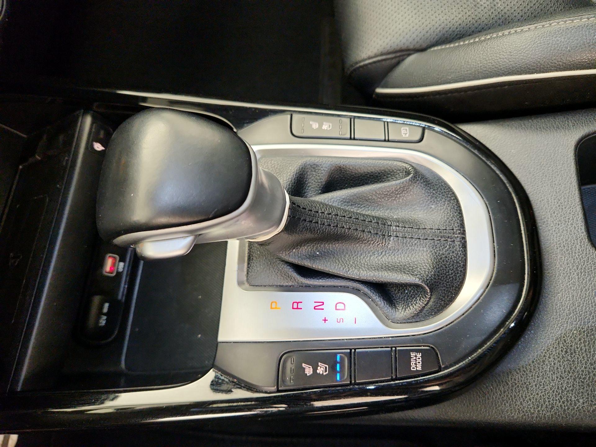 Thumbnail: 2023 Kia Forte - 18