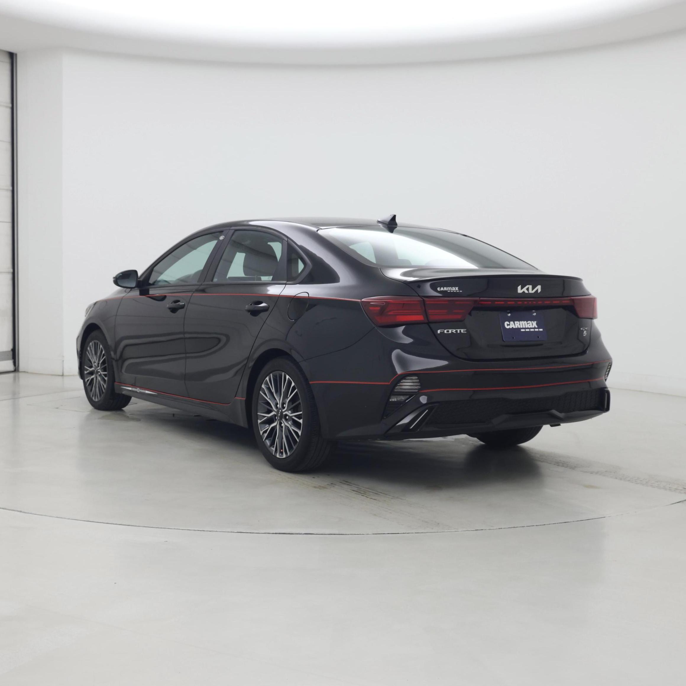 Thumbnail: 2023 Kia Forte - 2