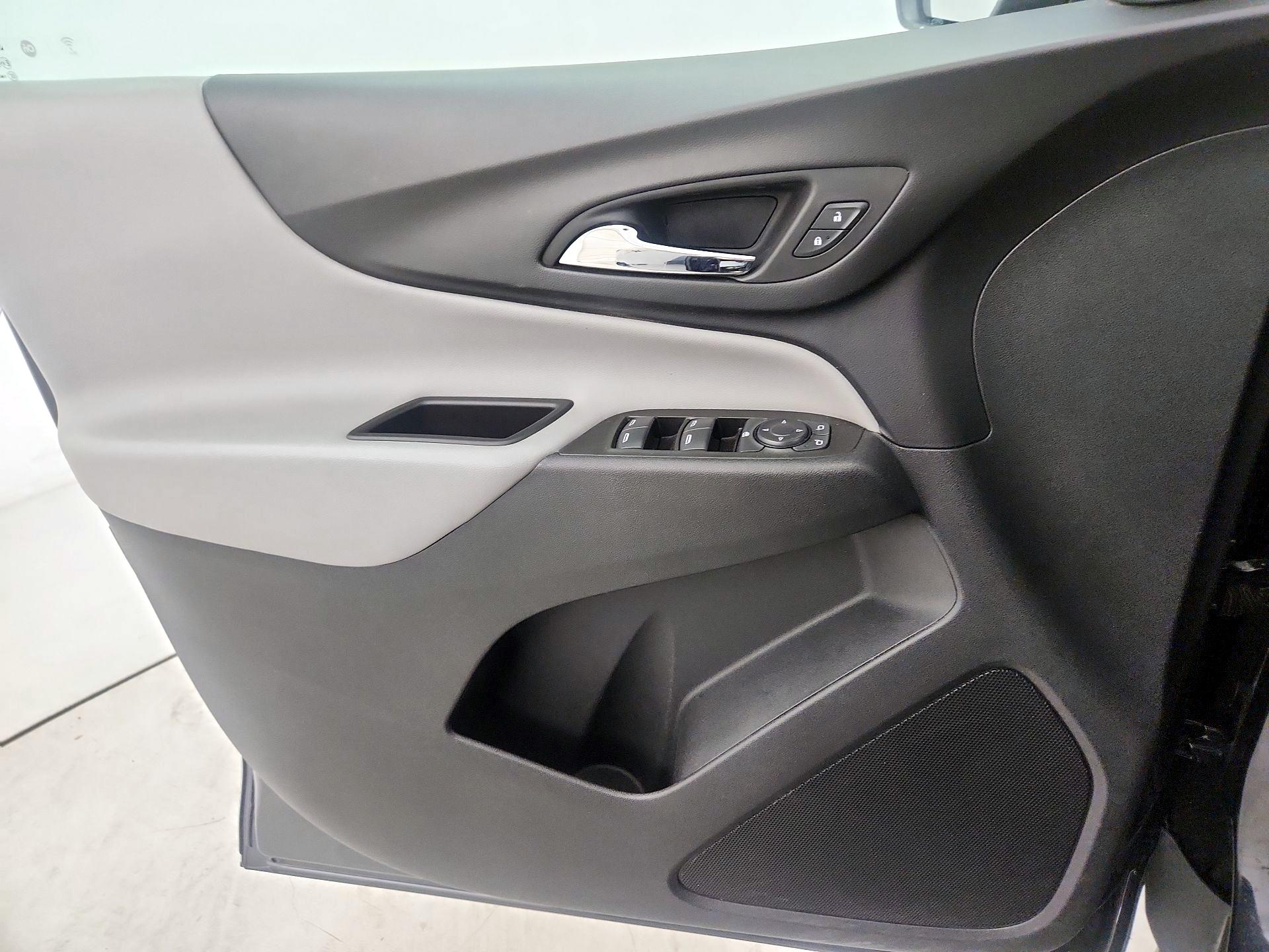 Thumbnail: 2023 Chevrolet Equinox - 12