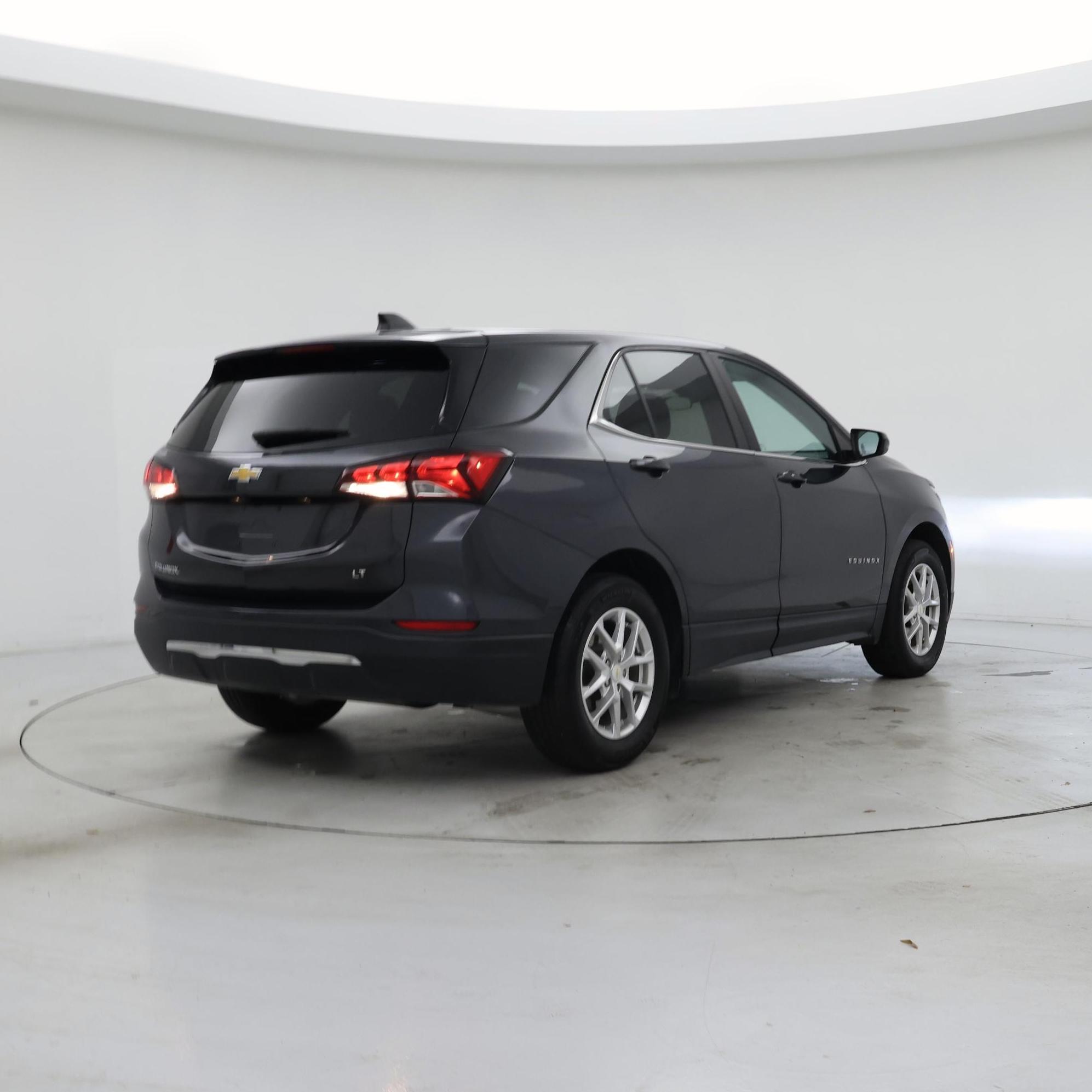 Thumbnail: 2023 Chevrolet Equinox - 8