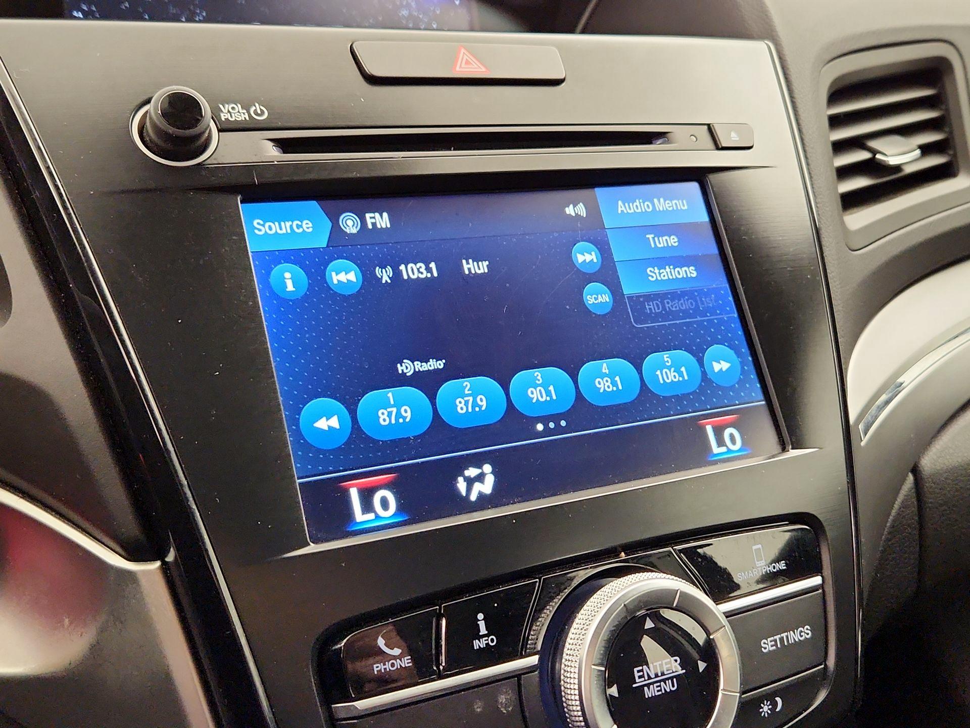 Thumbnail: 2020 Acura ILX - 15