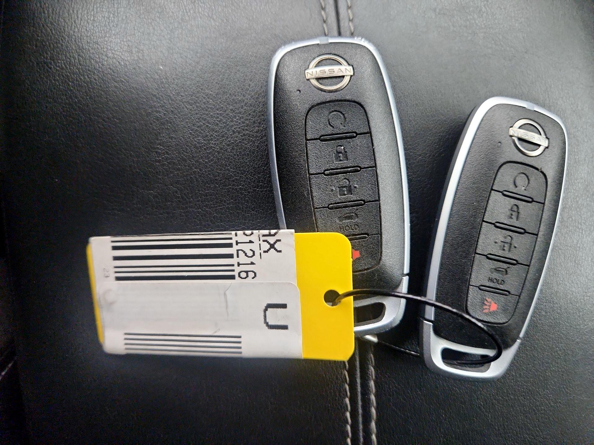 Thumbnail: 2023 Nissan Pathfinder - 20